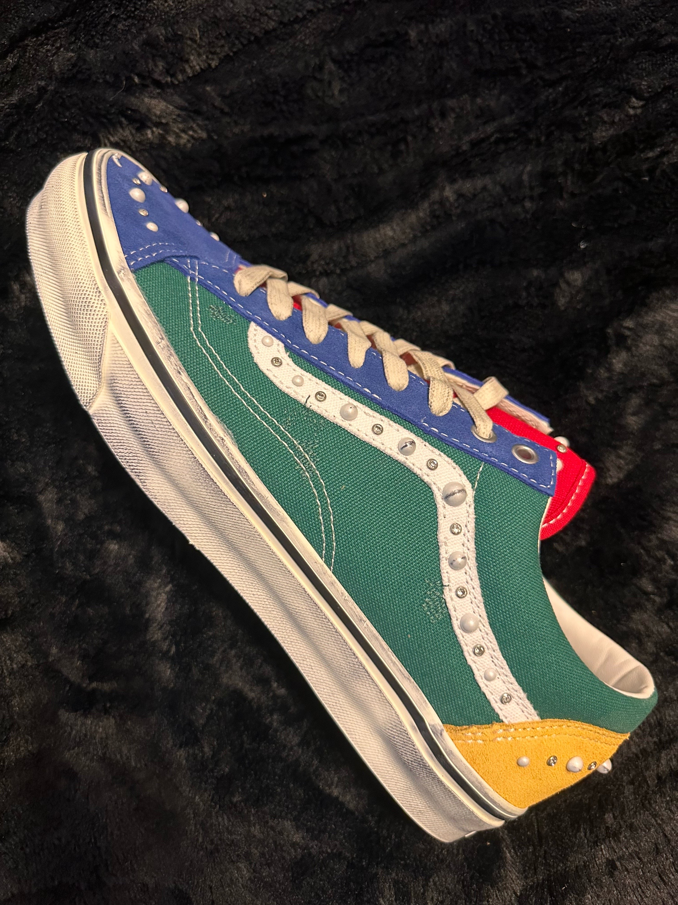 @Shoes_duhh