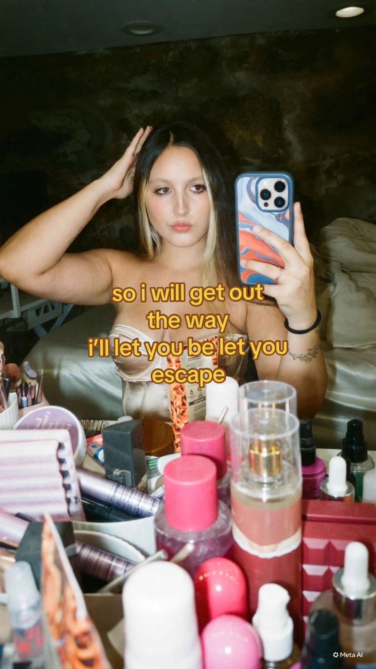 @avi