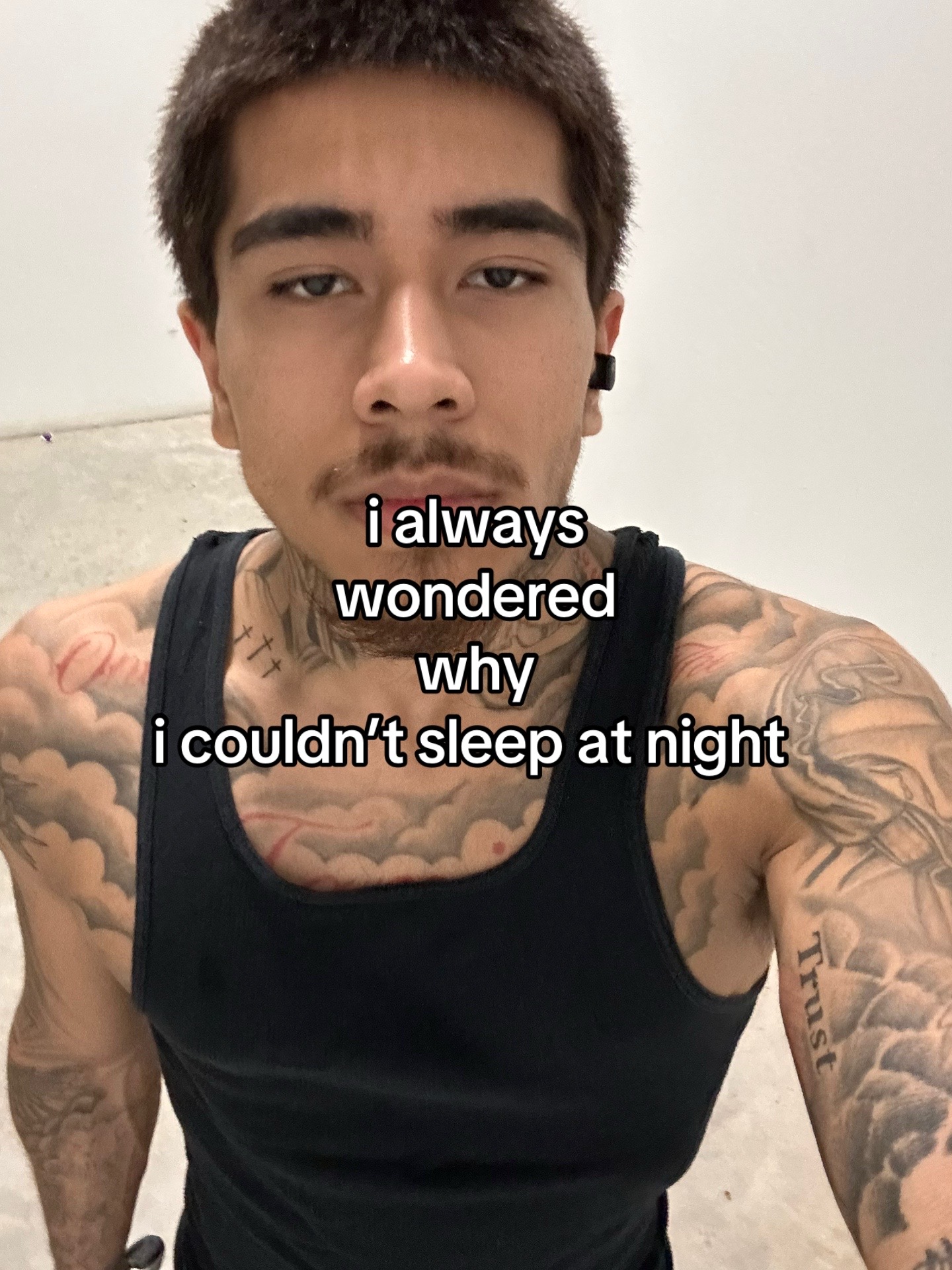 @️