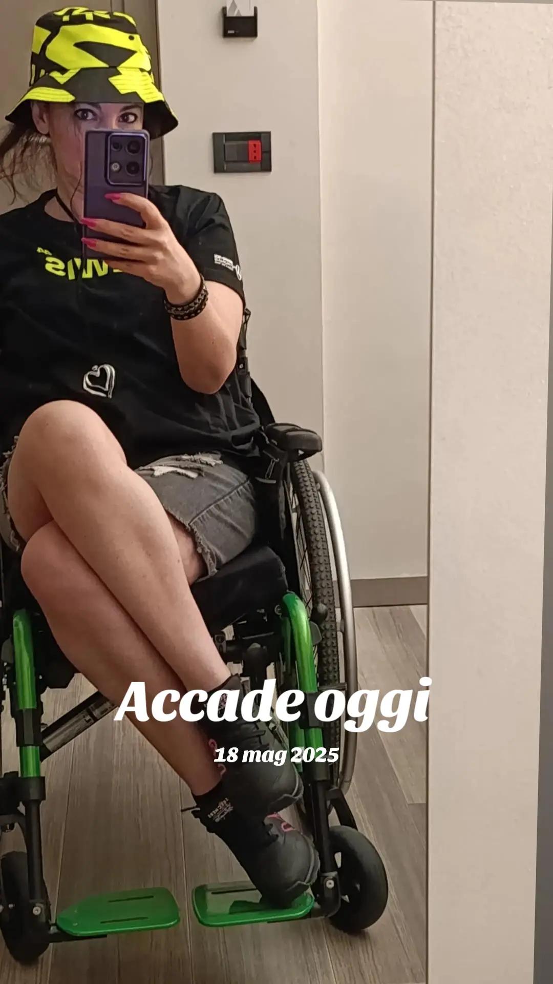 @ElyWheelchairGirl 🤟🏻💜