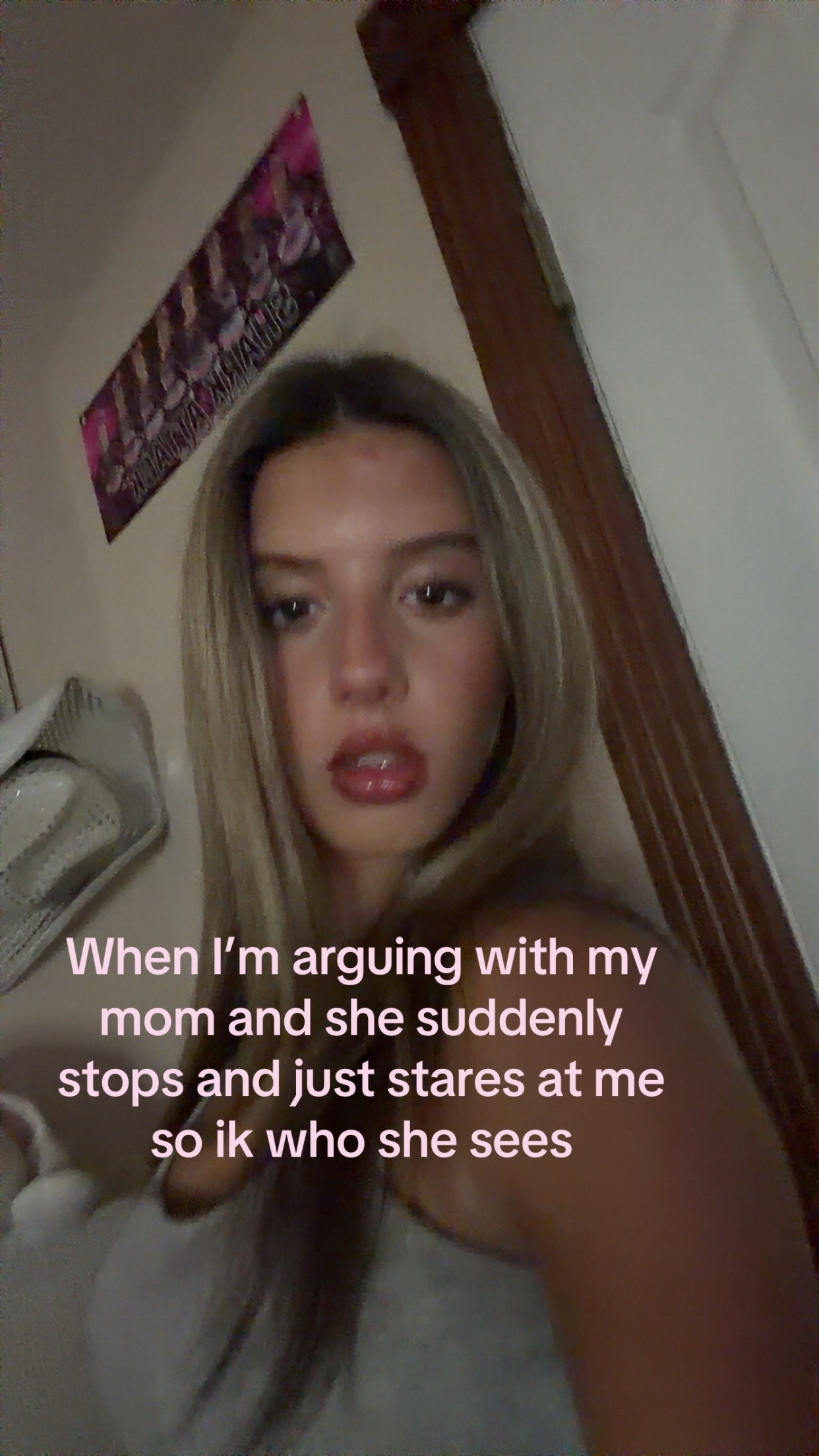 @Chlo