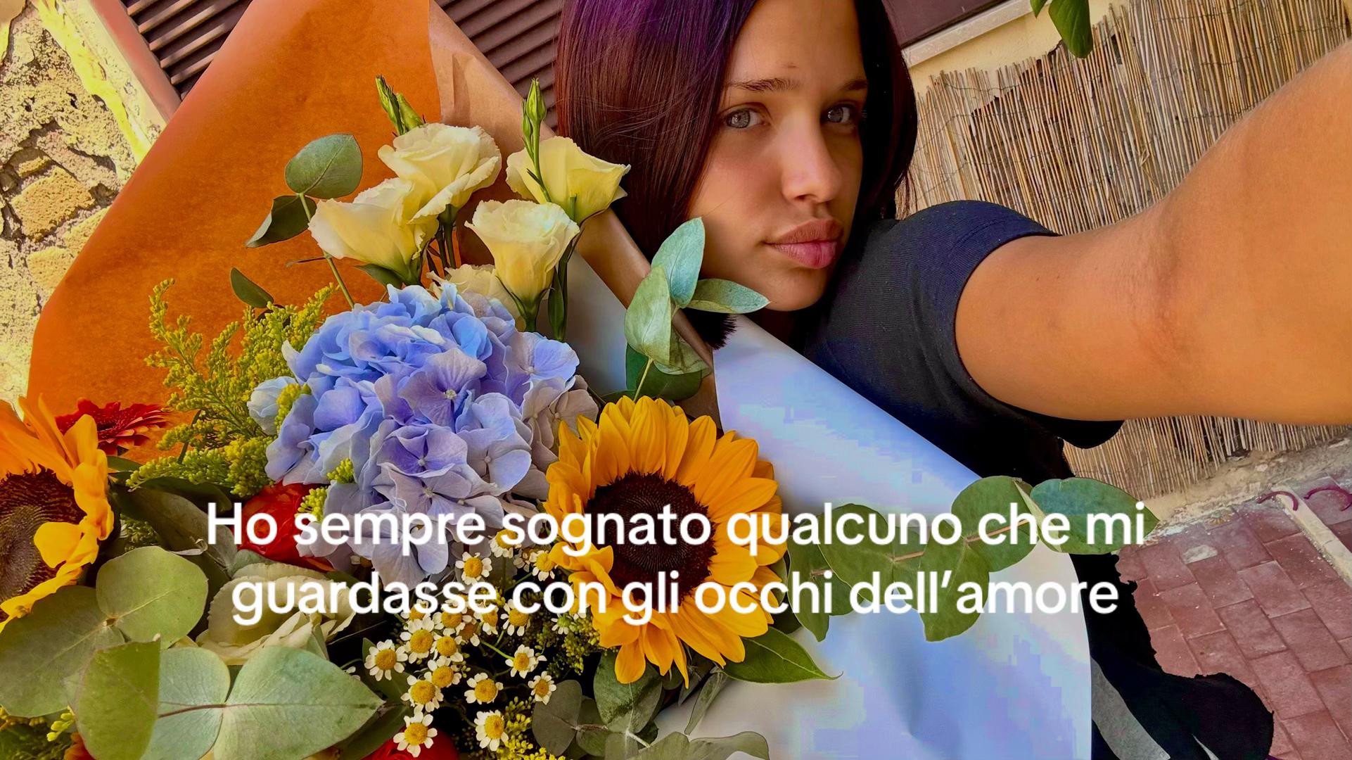 @nicole