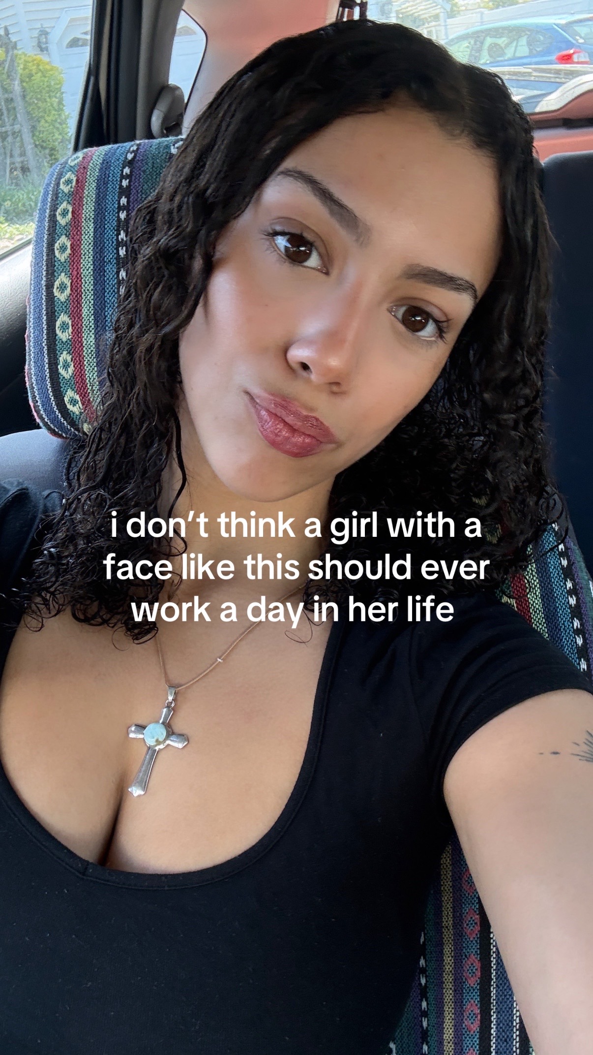 @laisha