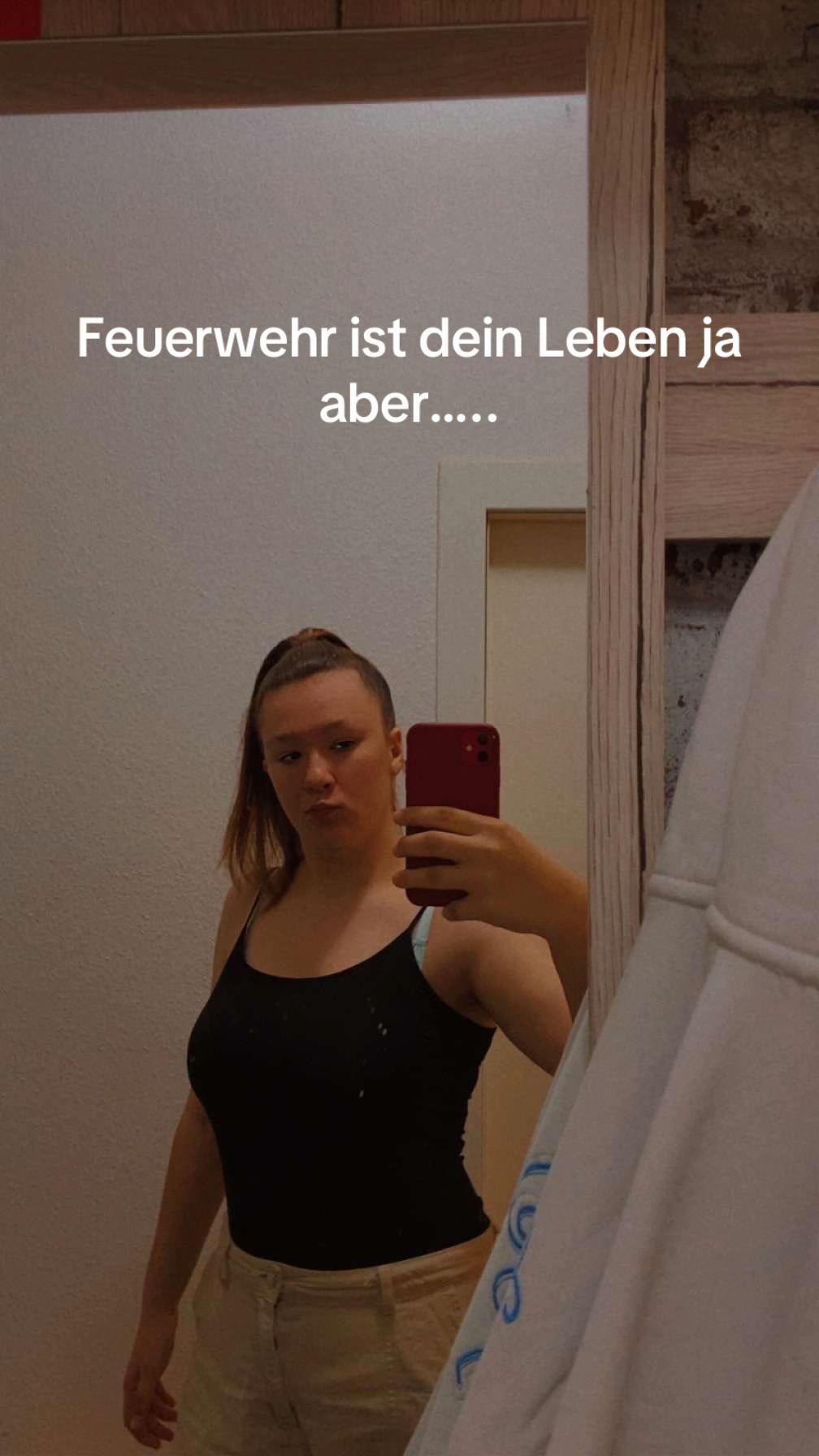 @leni_1892