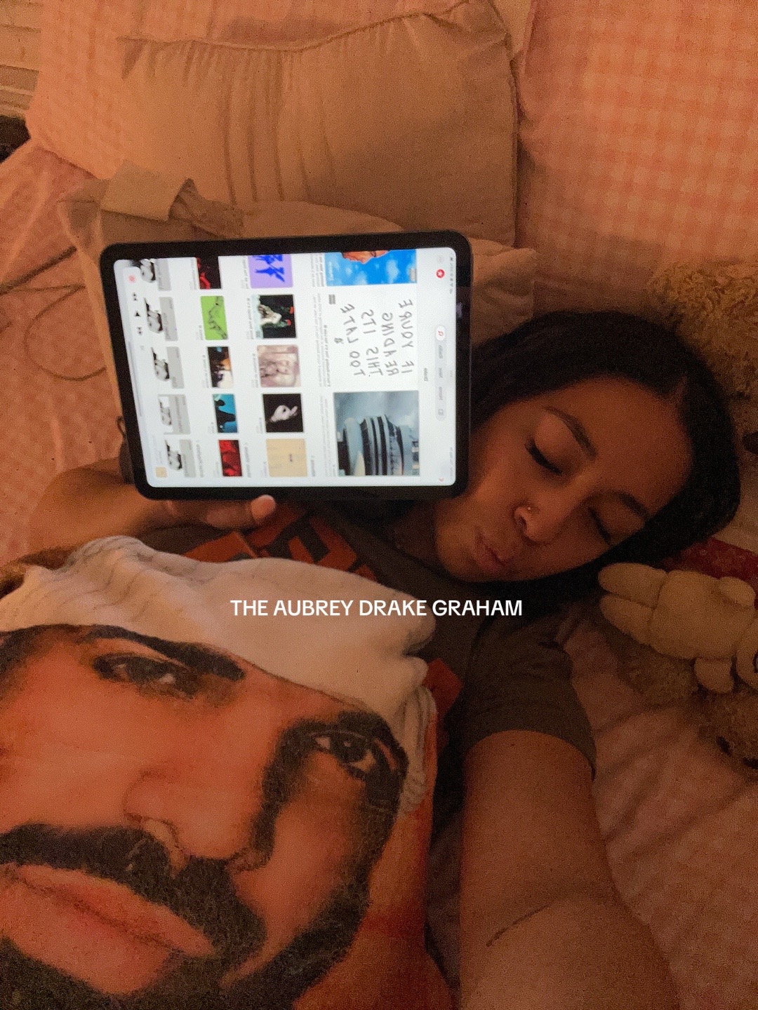 @bella𓅓