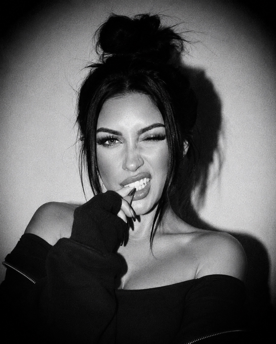 @themodernmadonna