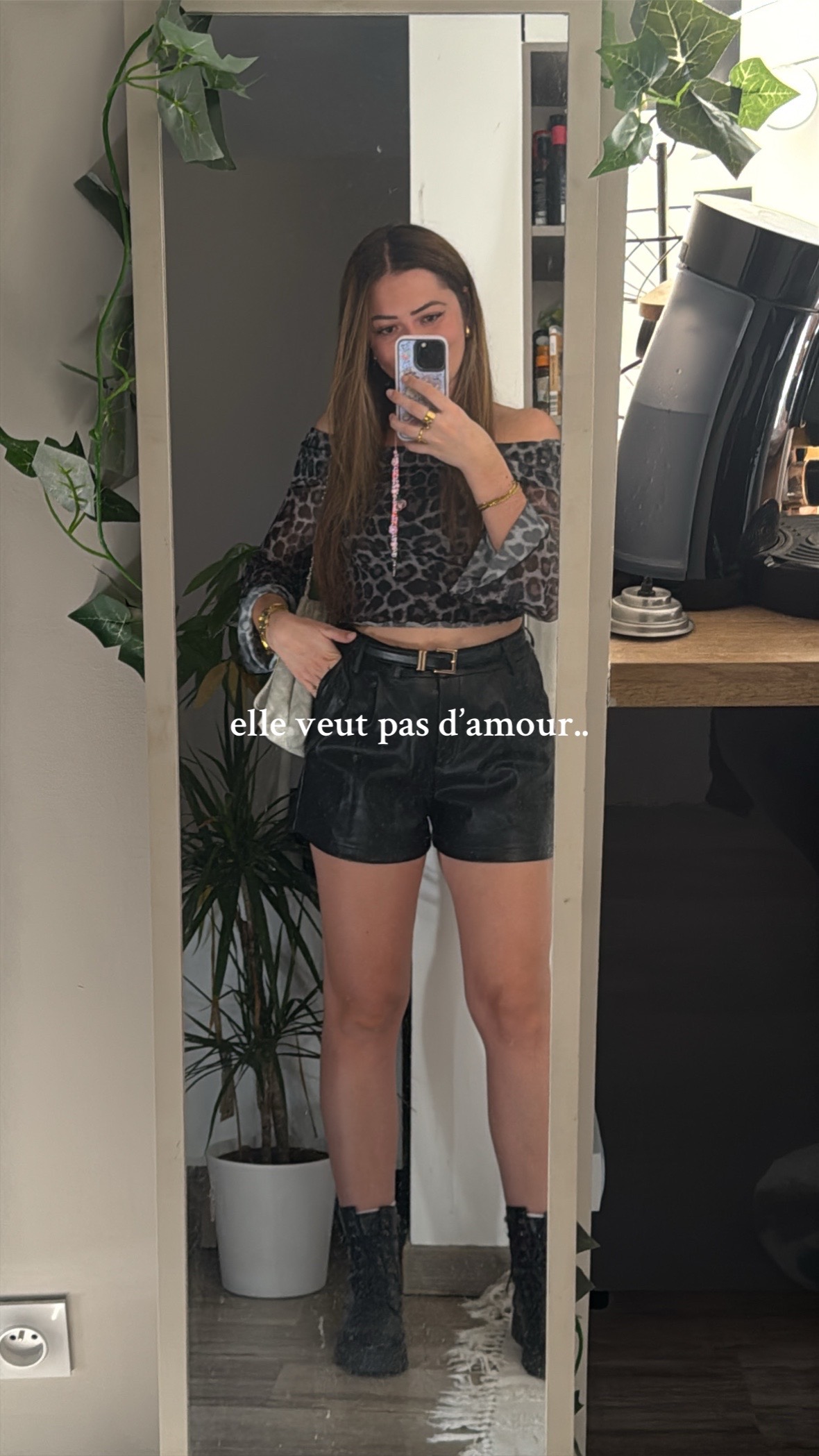 @léa