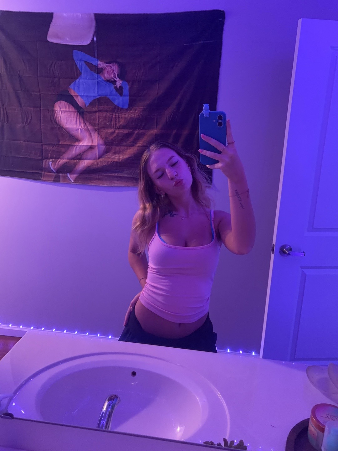 @user12880686980