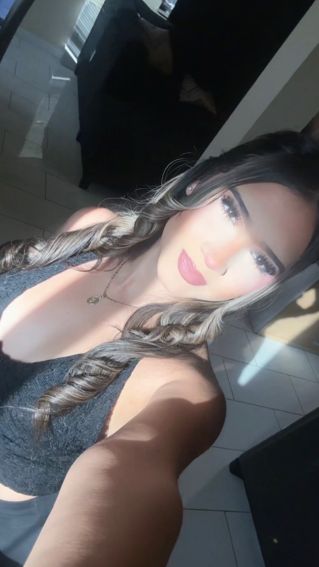 @𝒜𝓂𝑒𝓇𝒾𝒸𝒶👸🏽🍓