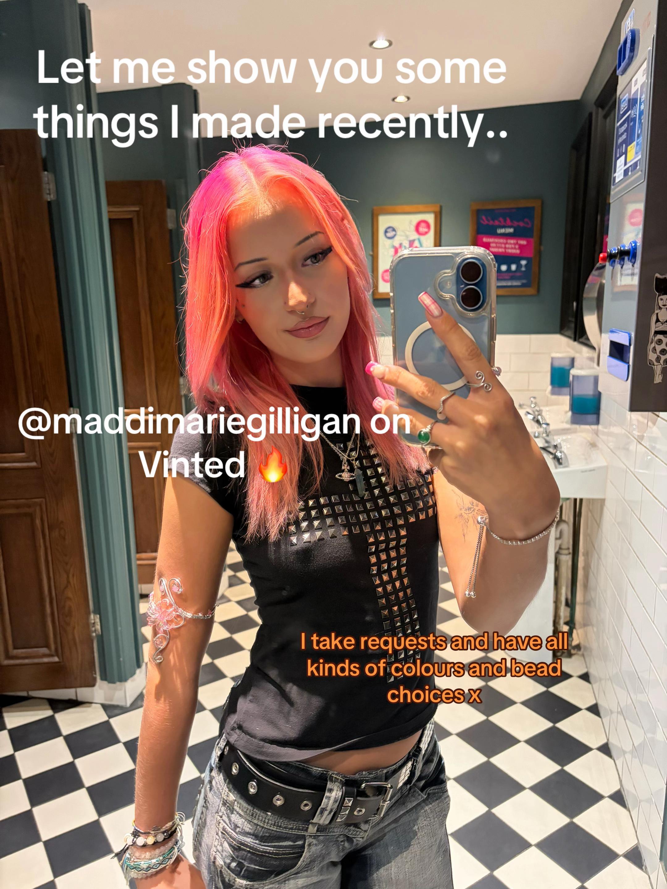 @maddi 🦢