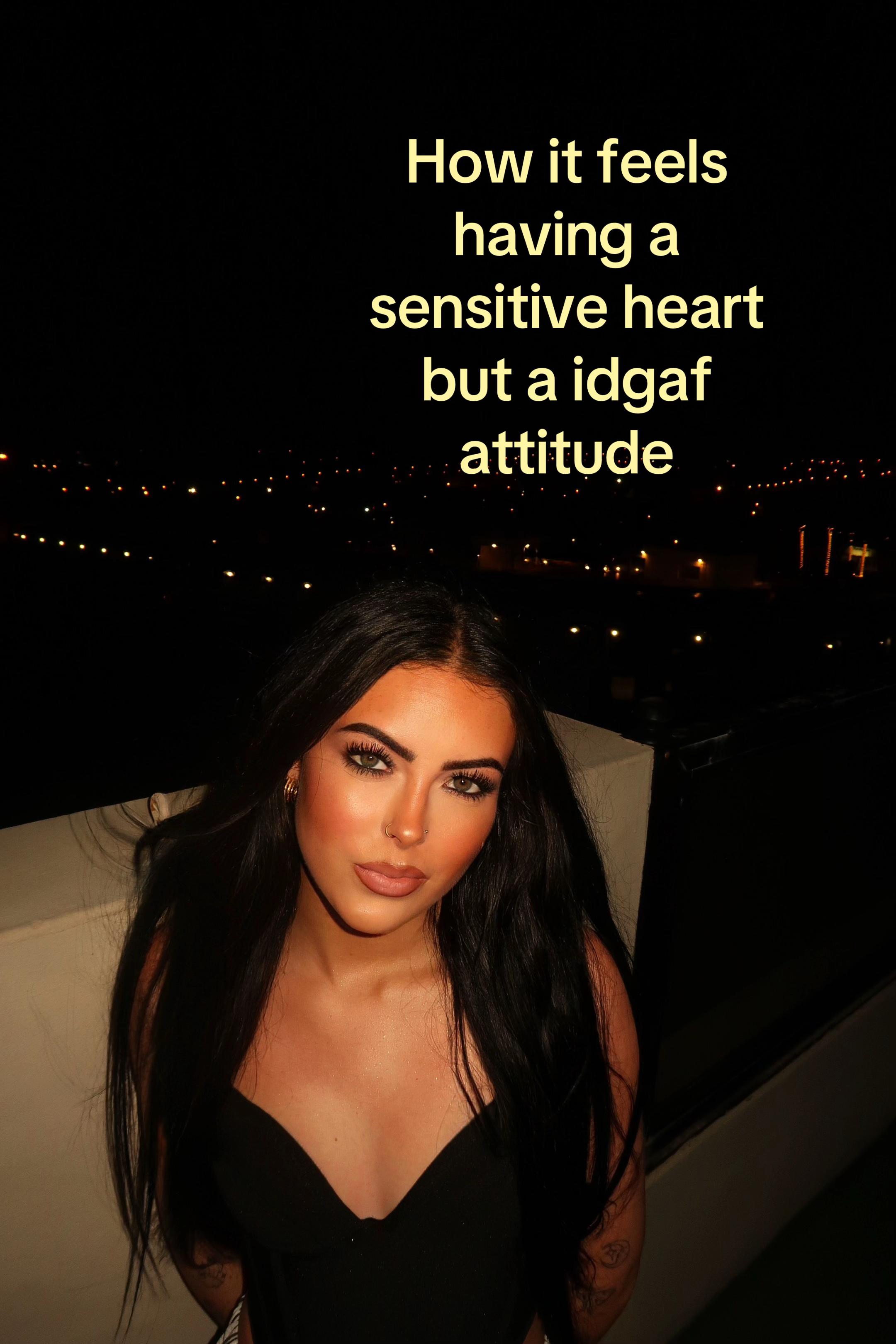 @hollylou🖤