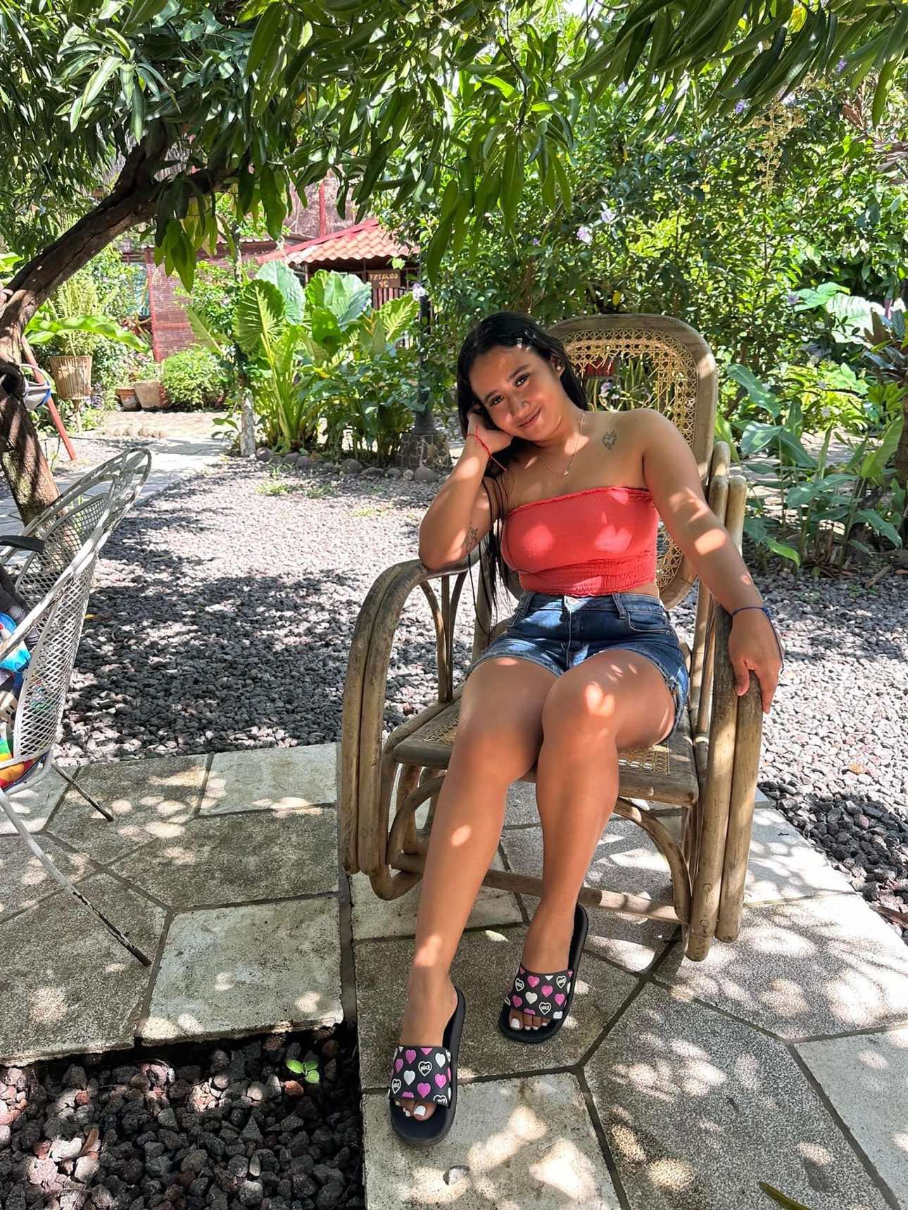@𝐹𝑎𝑛𝑛𝑦🍒