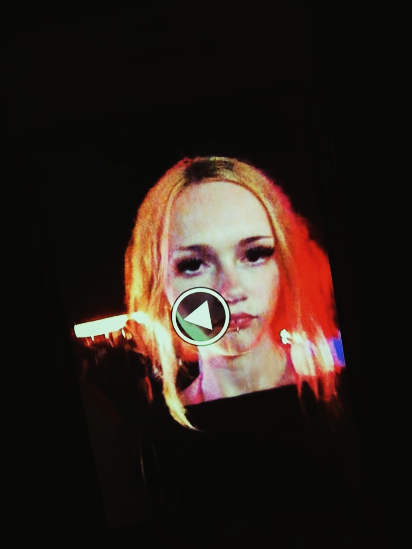 @Her0indaught3r