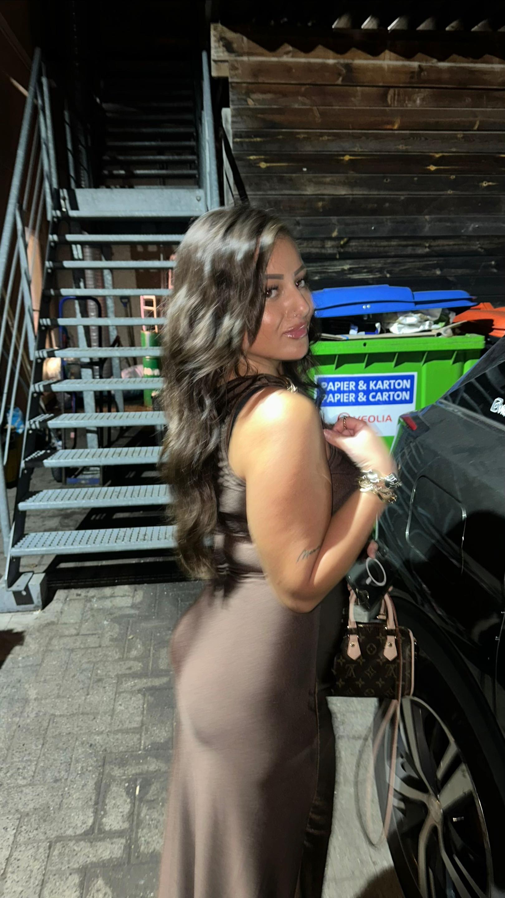 @Sel0uu