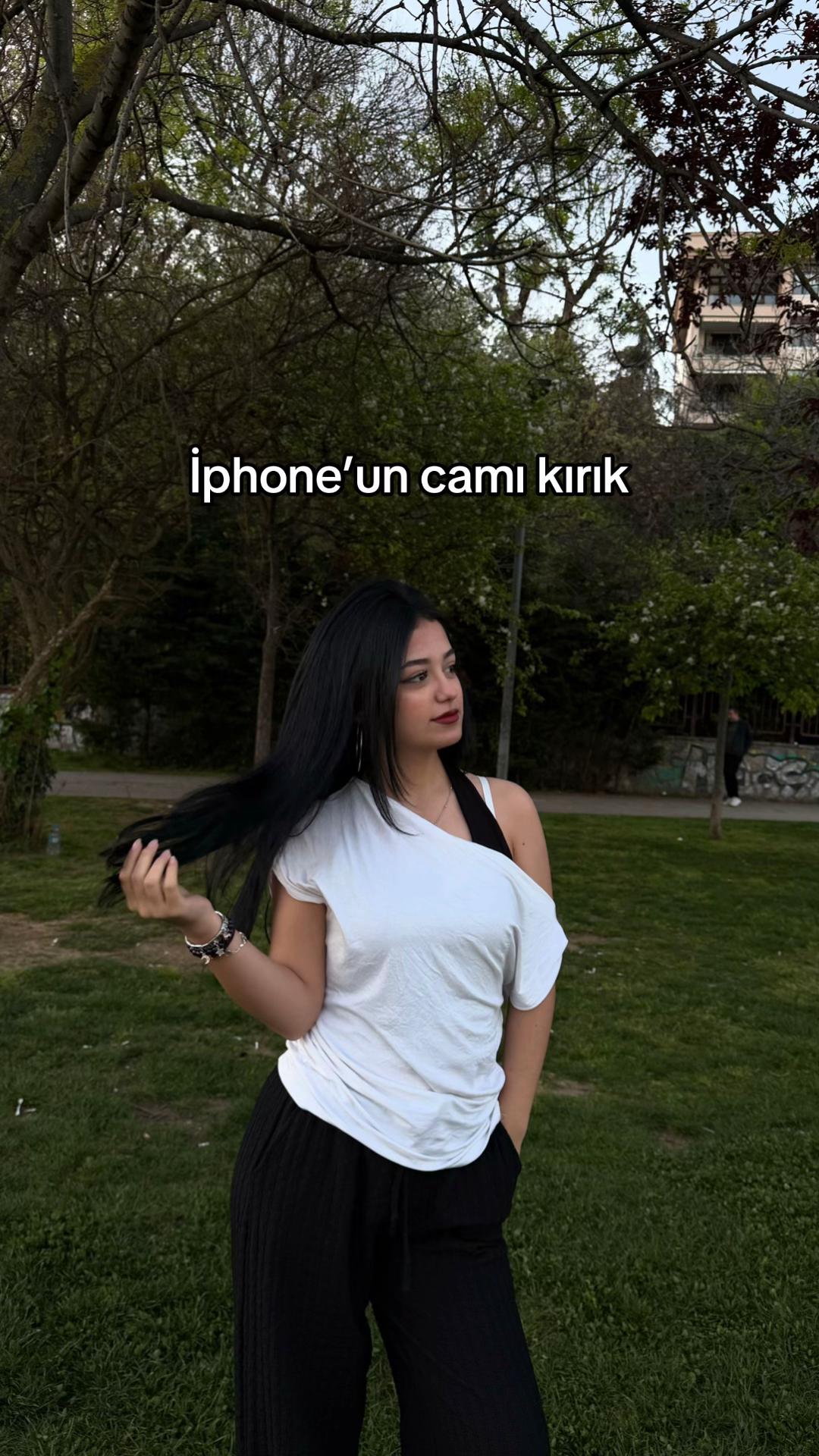 @Lara