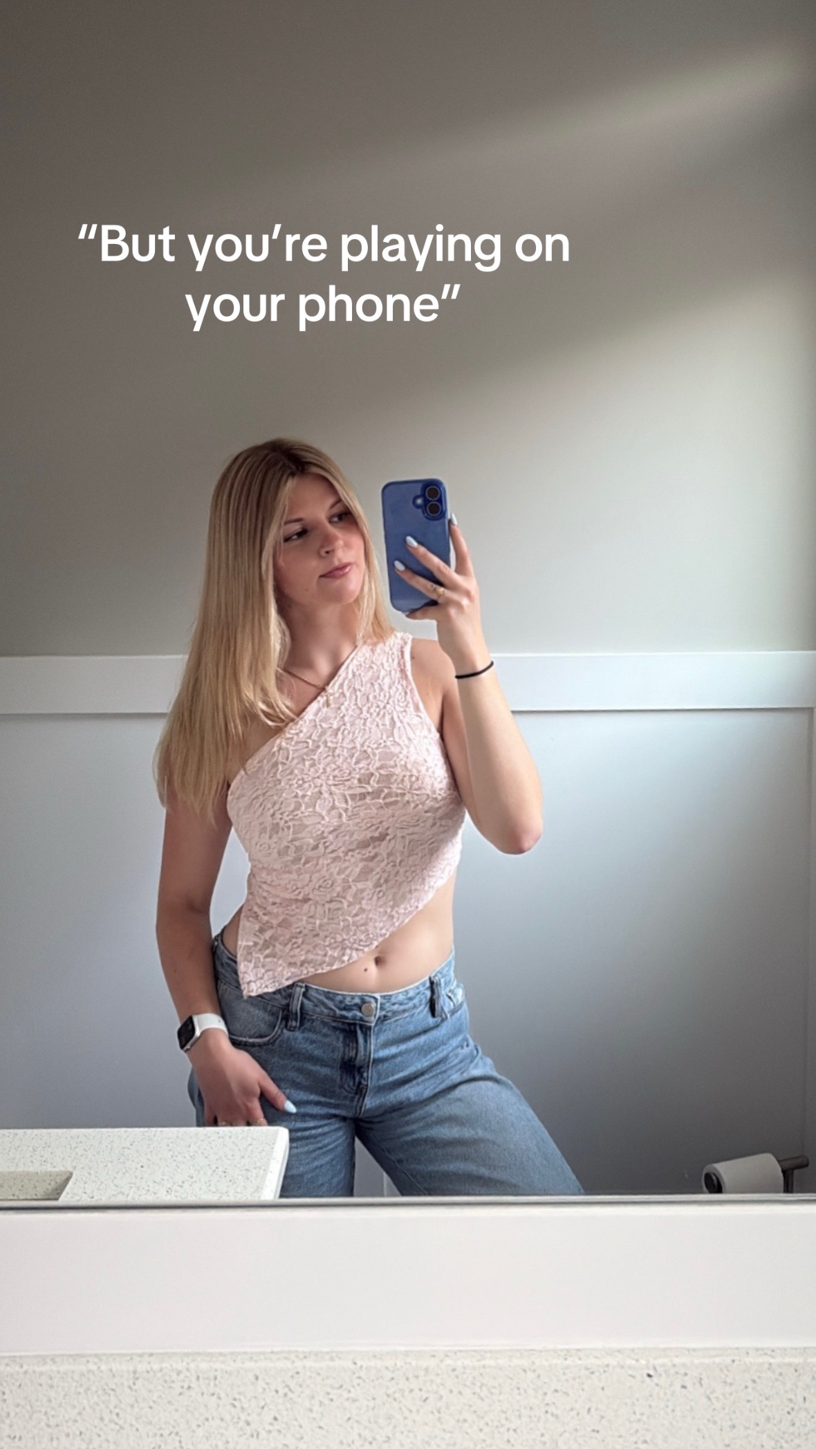 @allynelles