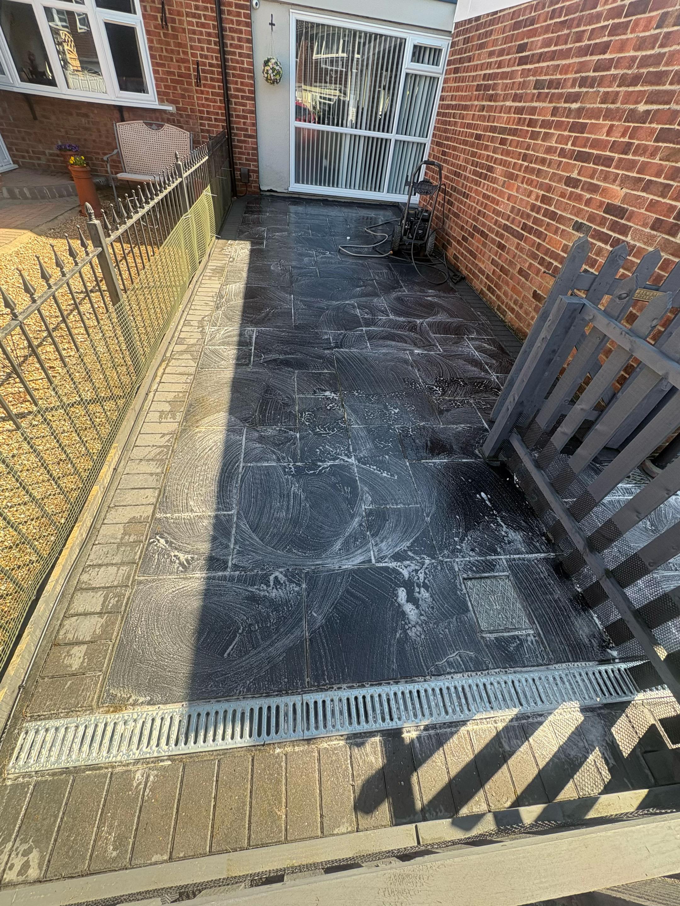 @directpavinggroupuk