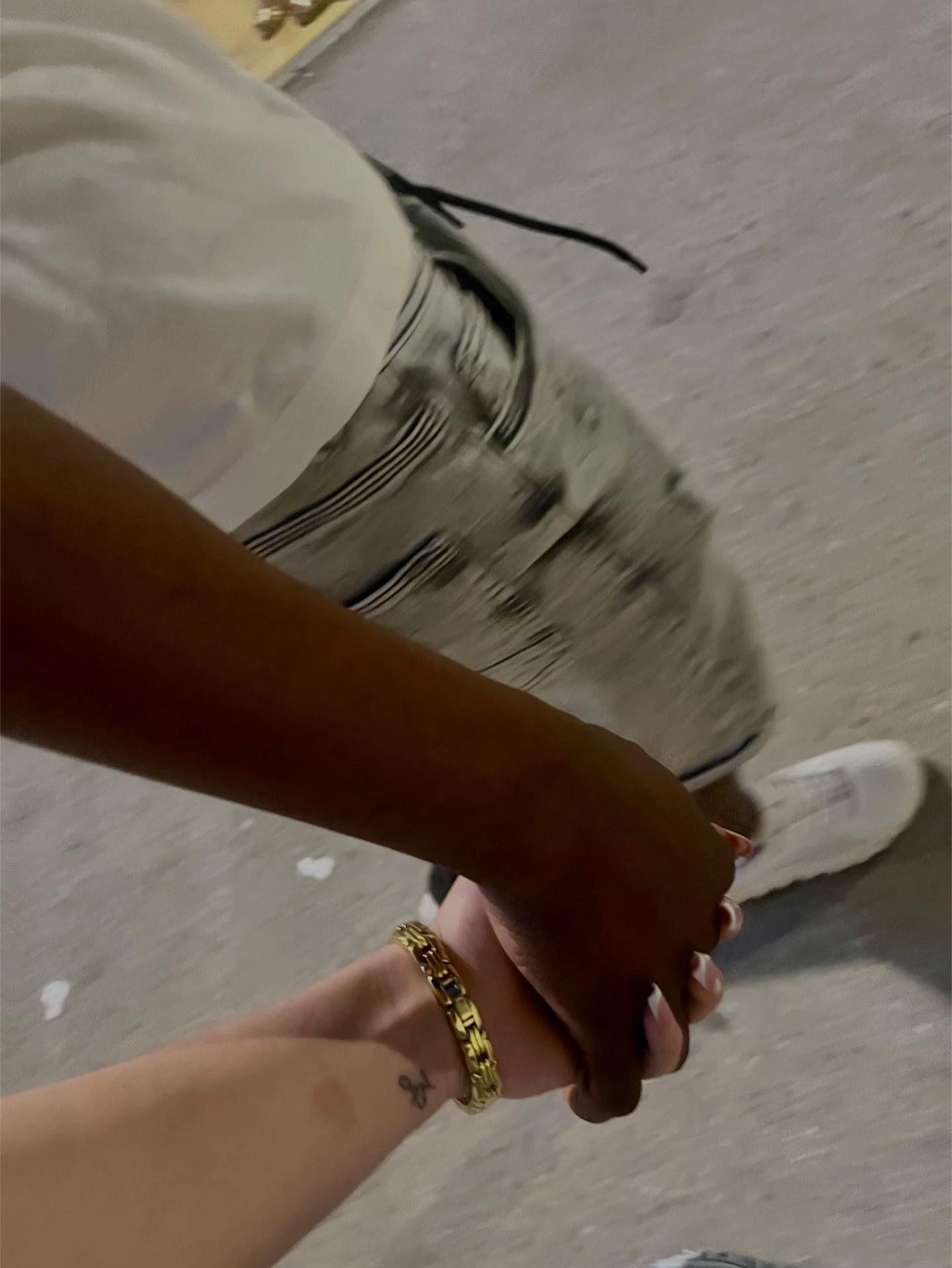 @๐ซ