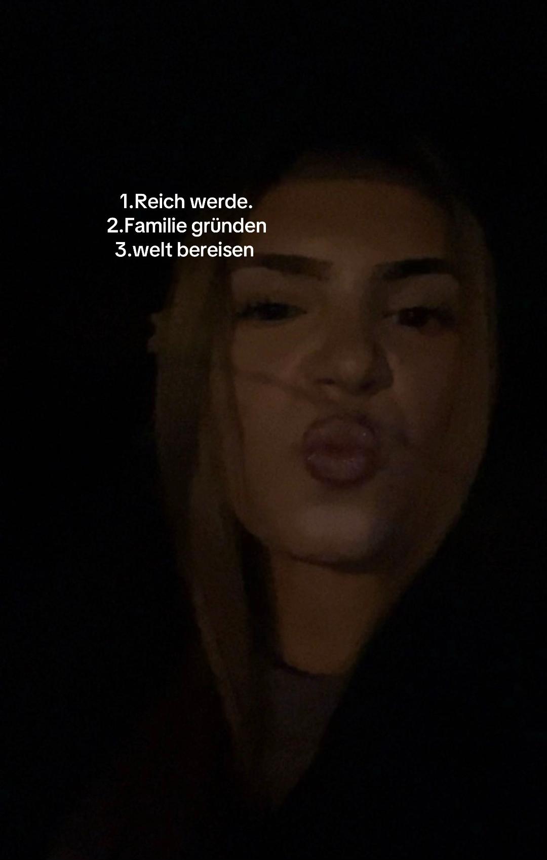 @𝑴𝒂𝒓𝒊𝒆