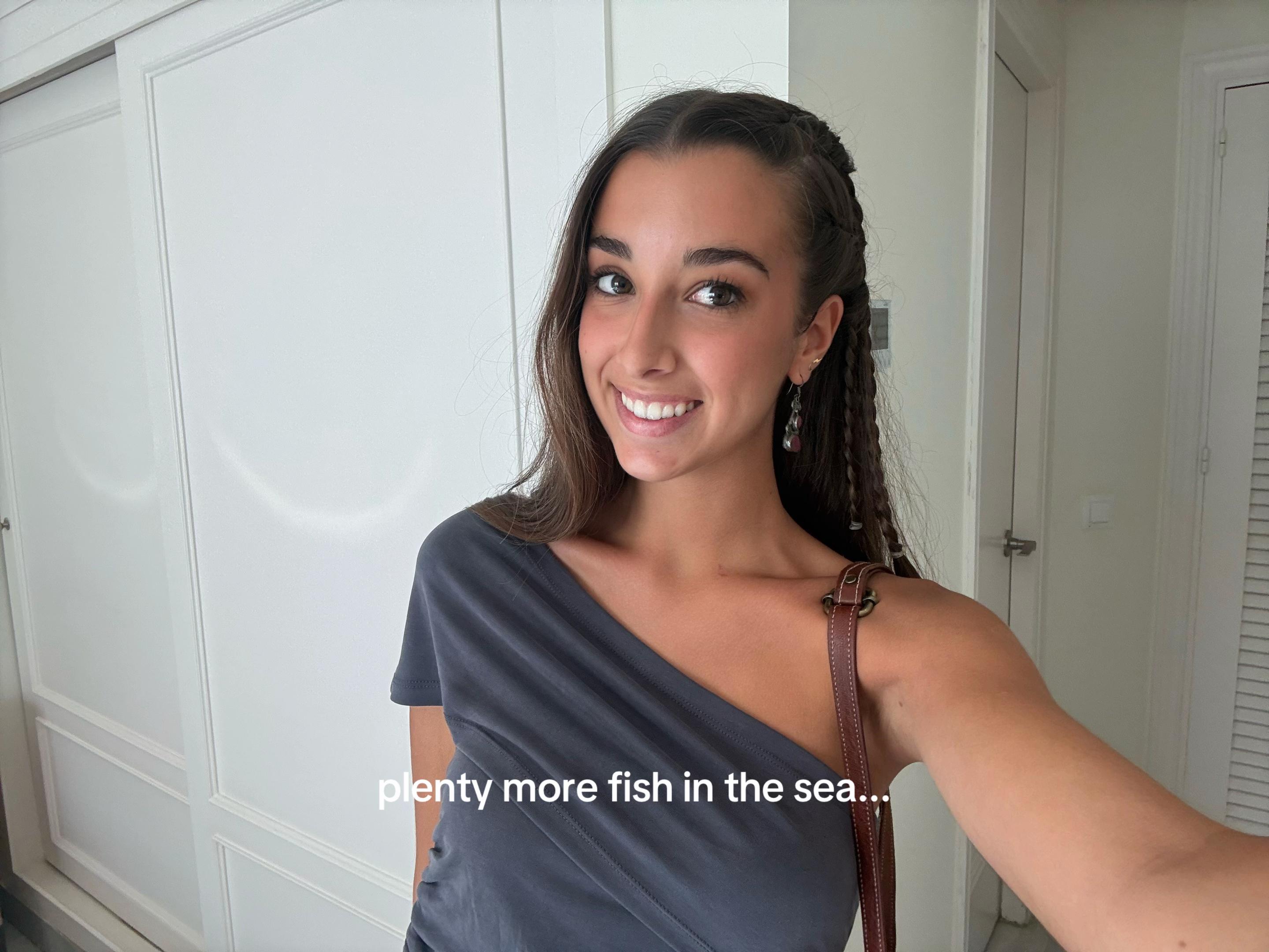 @vickyy