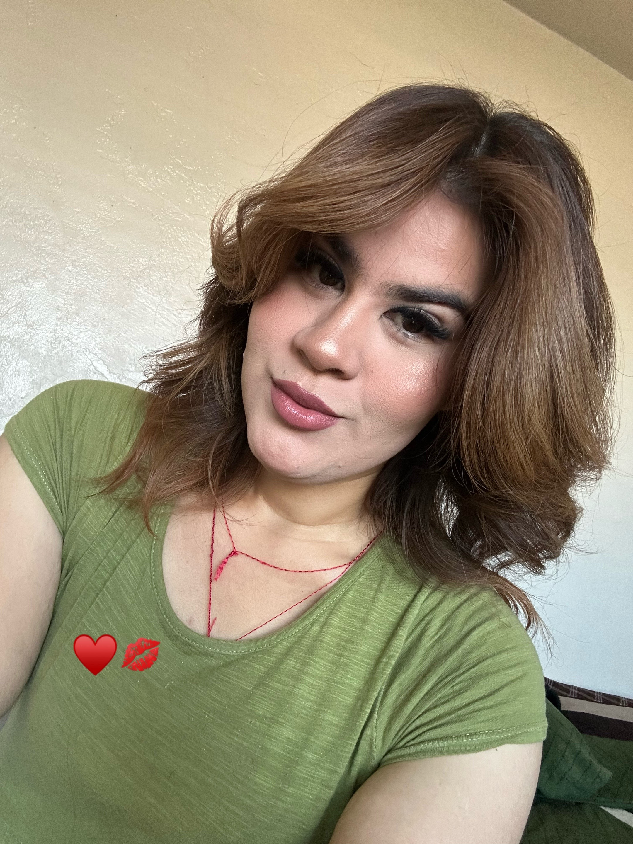 @LAURA  CH&Aacute;VEZ ❤️