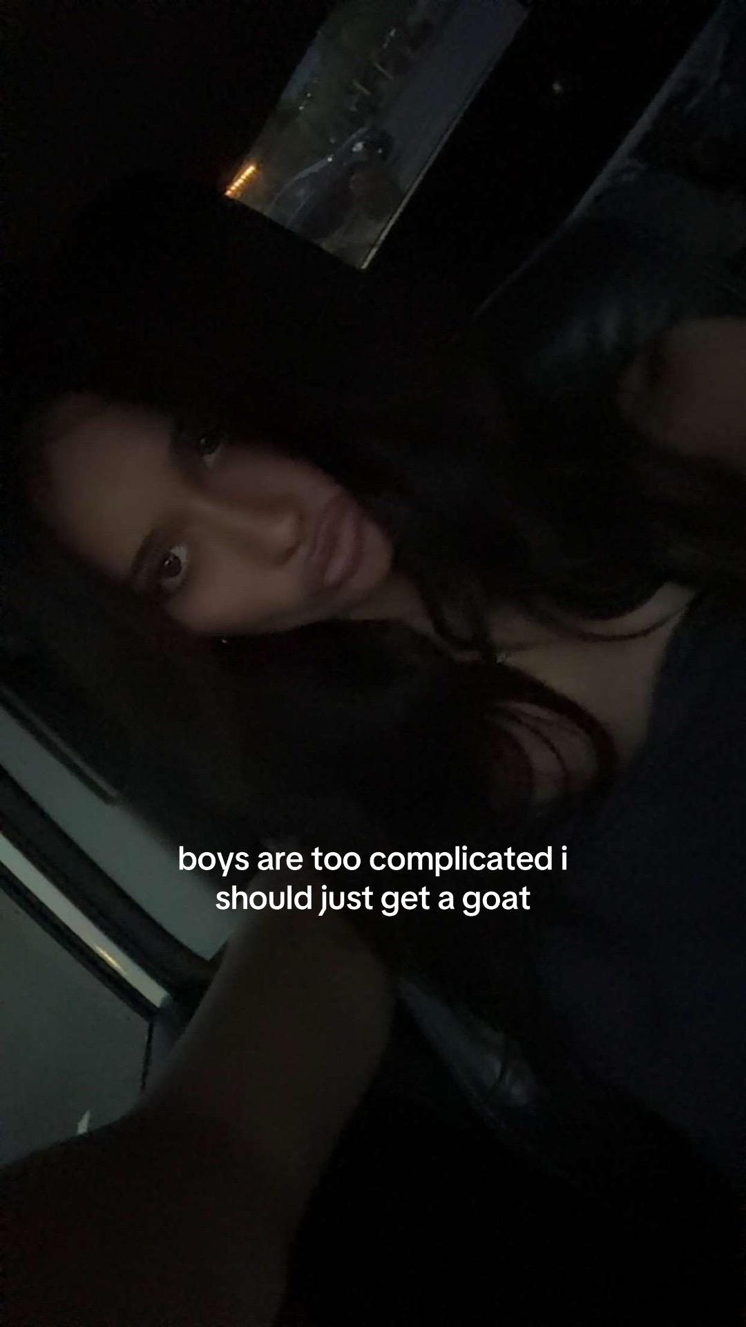 @malia