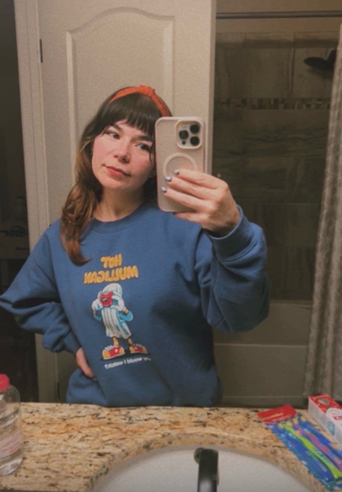 @shelikestojam
