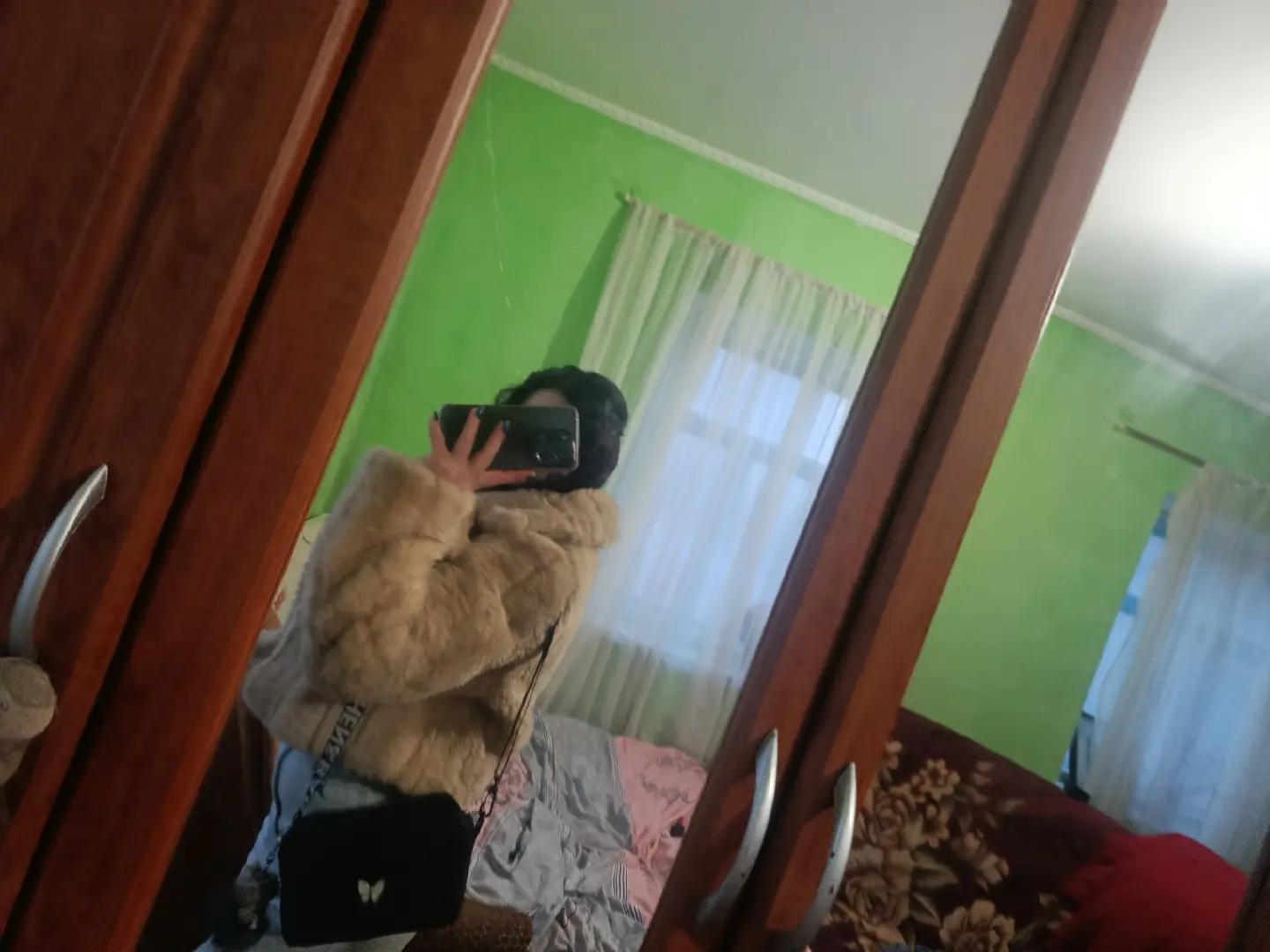 @🖤