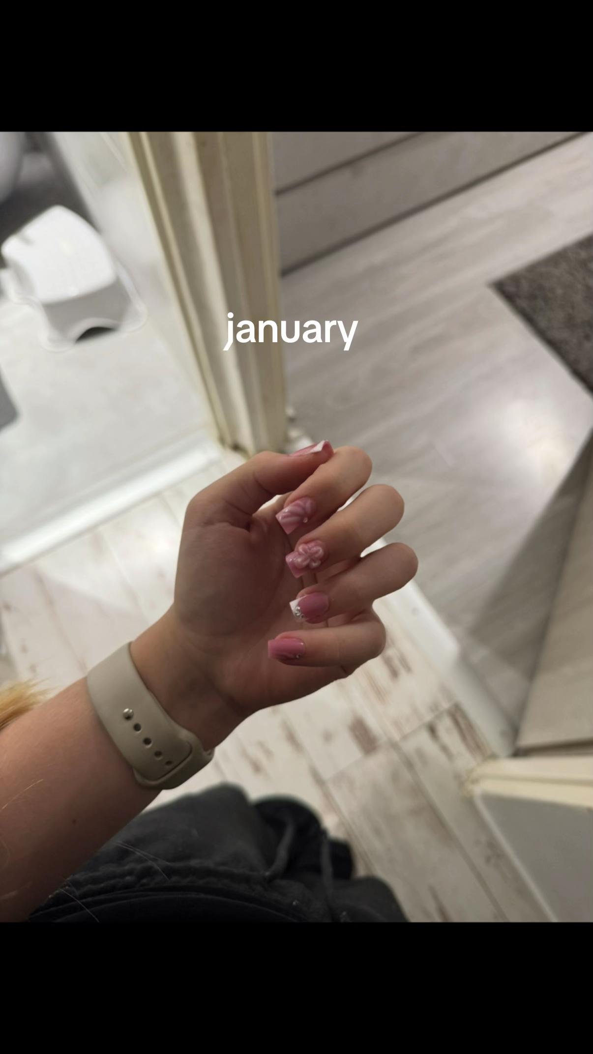 @Nail.by.oliv