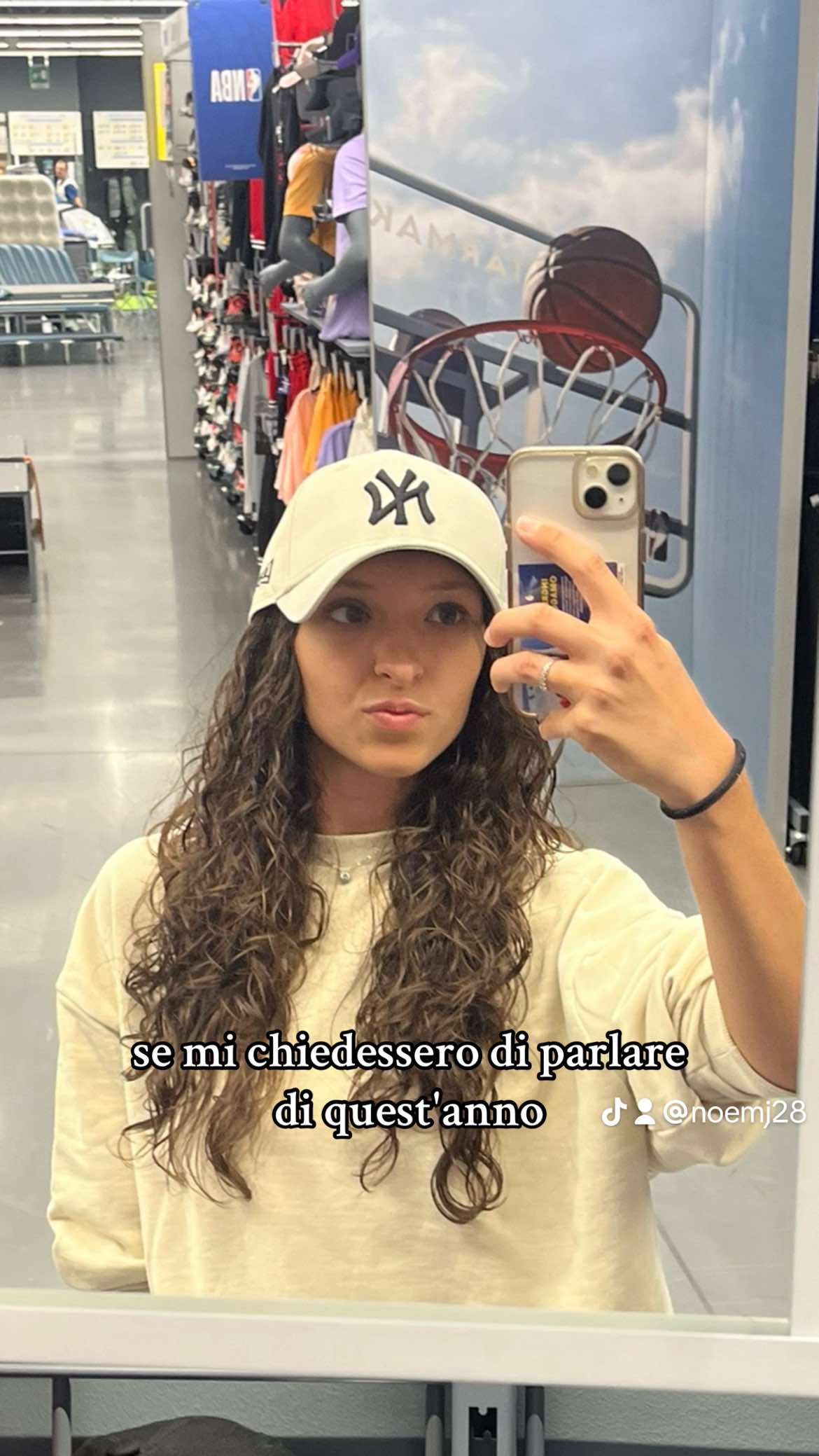 @Noemj28