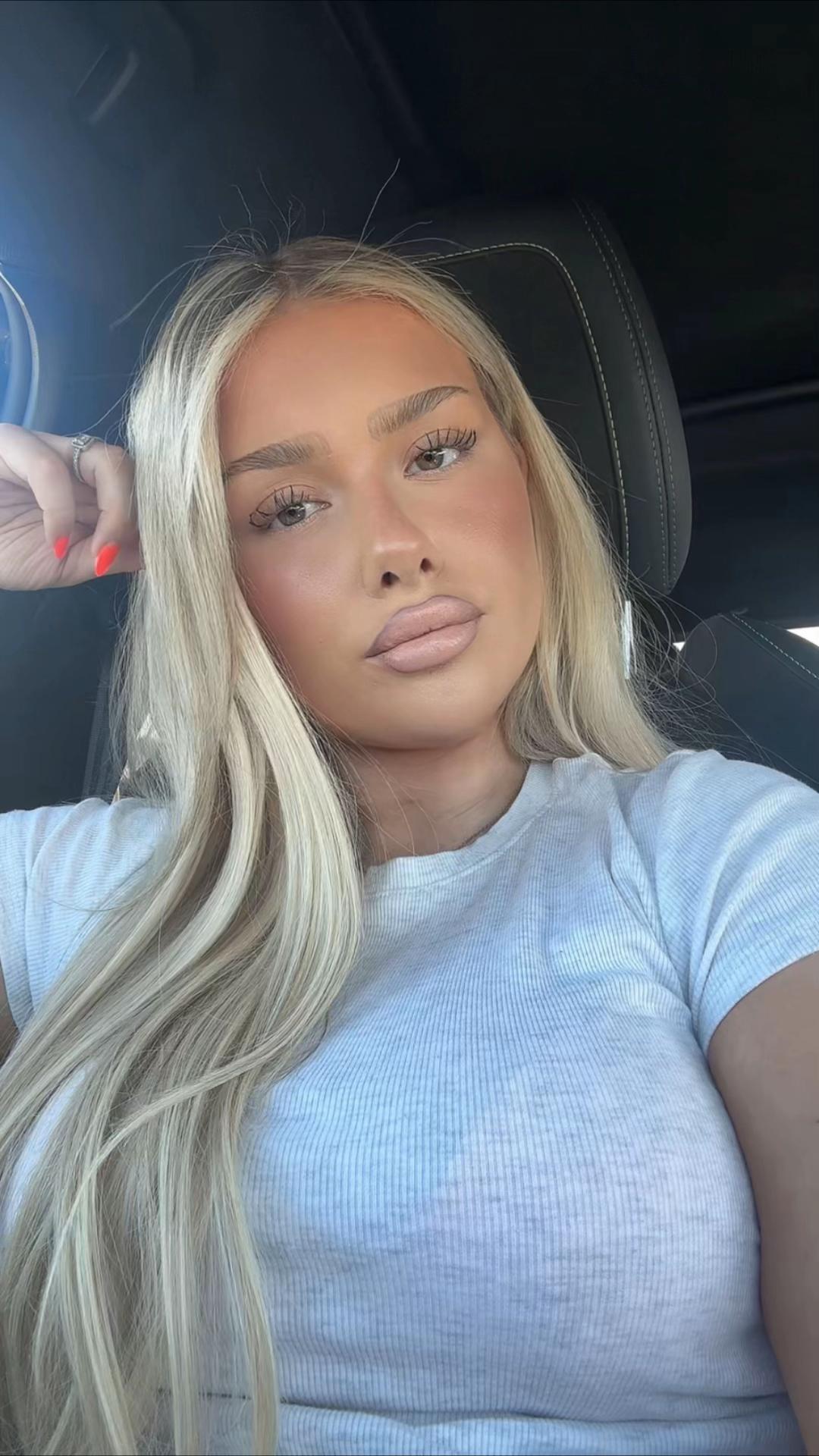 @🧿