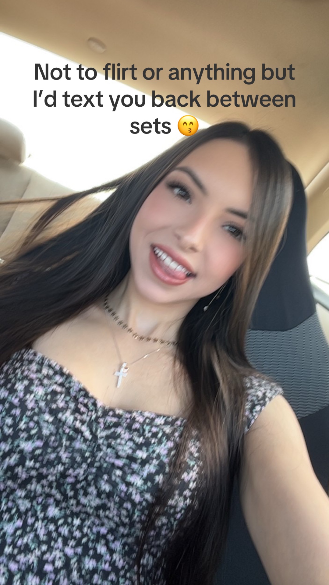 @Paulaaa💕