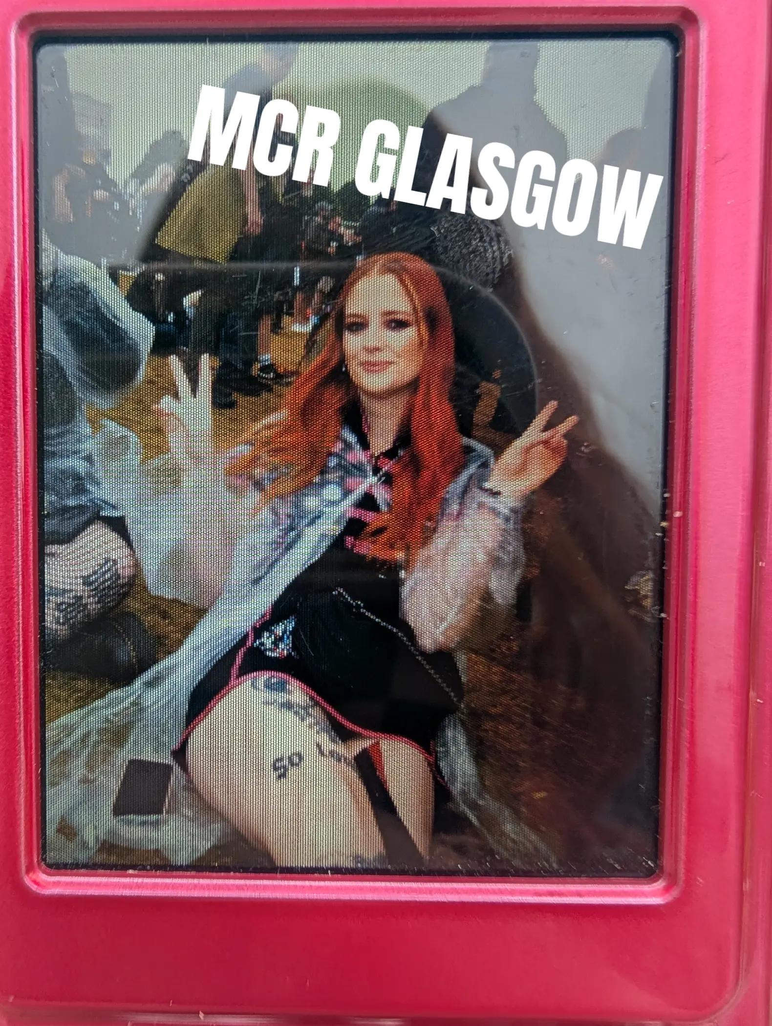 @EllieBellyx