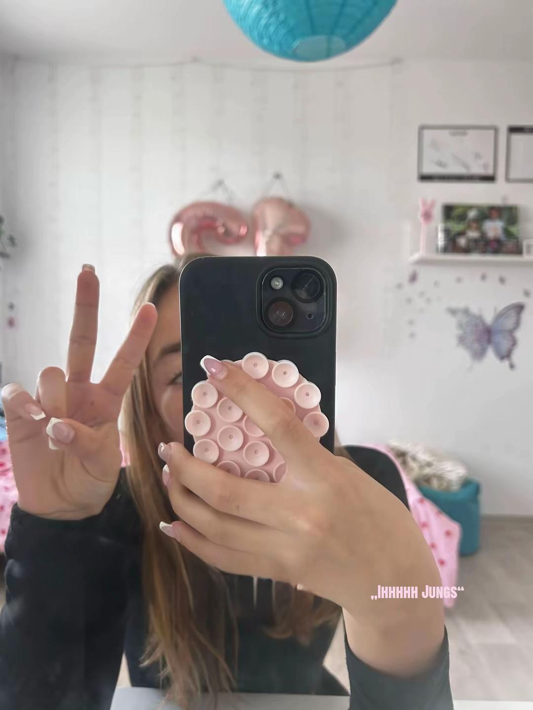 @Lpz.Mara1207