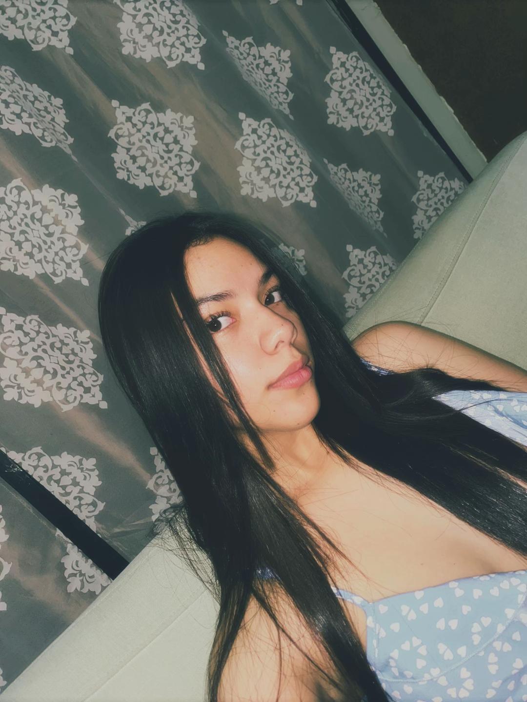@Nayely