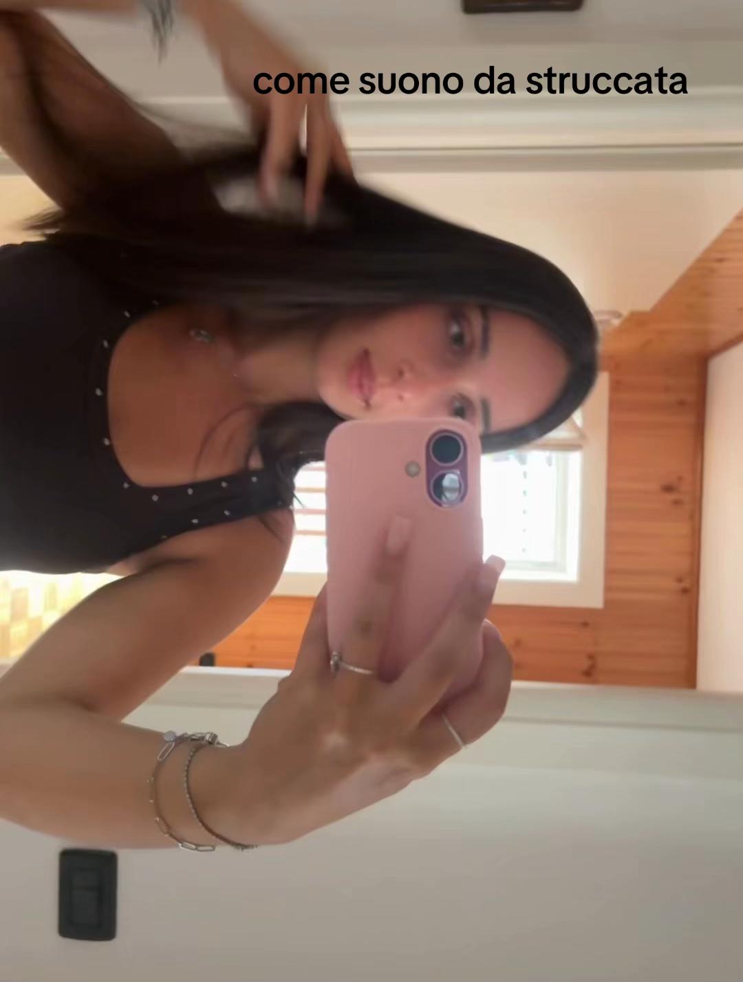 @vivi_spamm