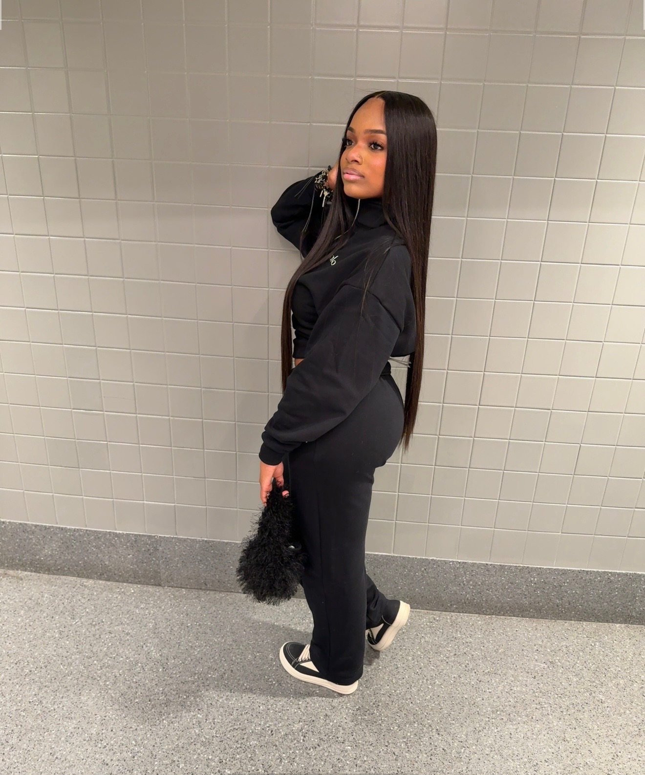@Ari