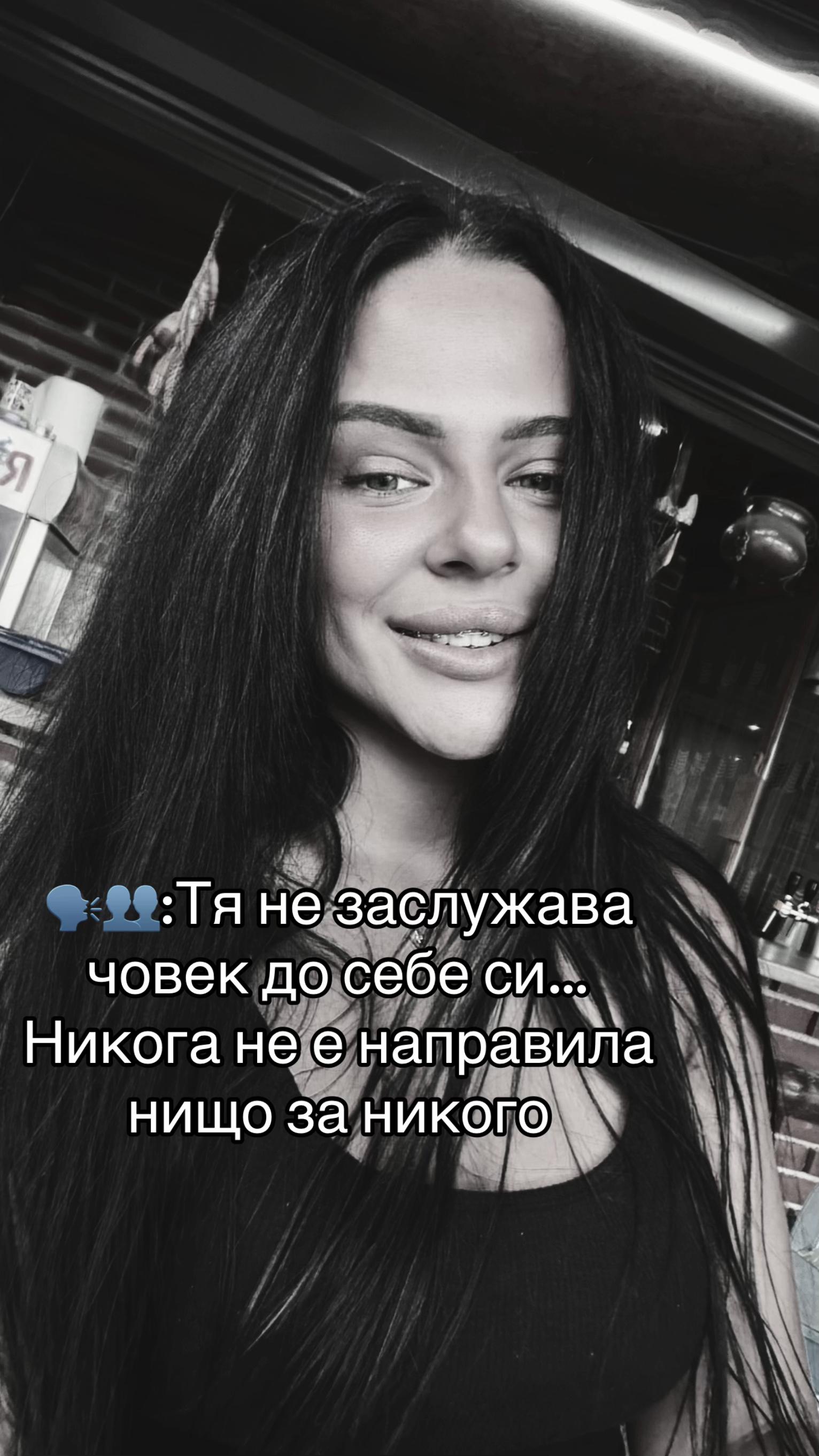 @LorelaiM