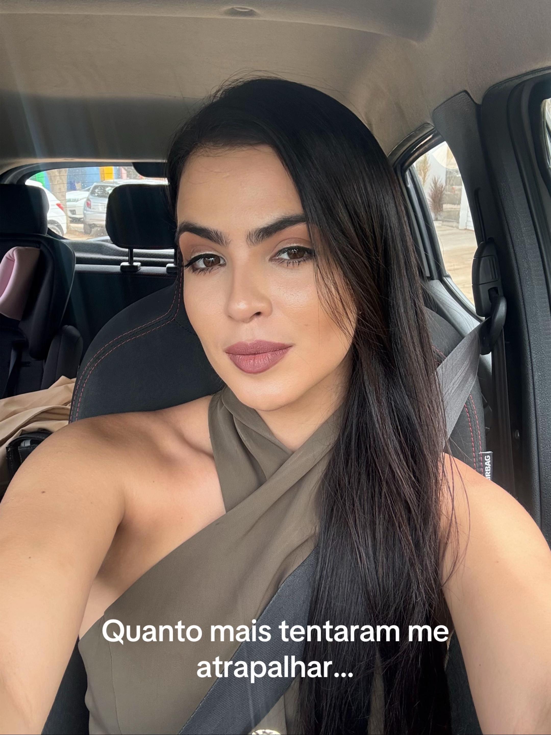 @Michaele | Advogada