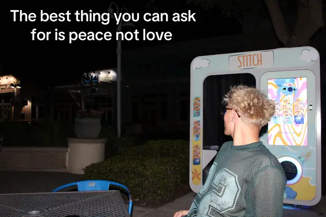 @Ɇ₮Ⱨ₳₦<3