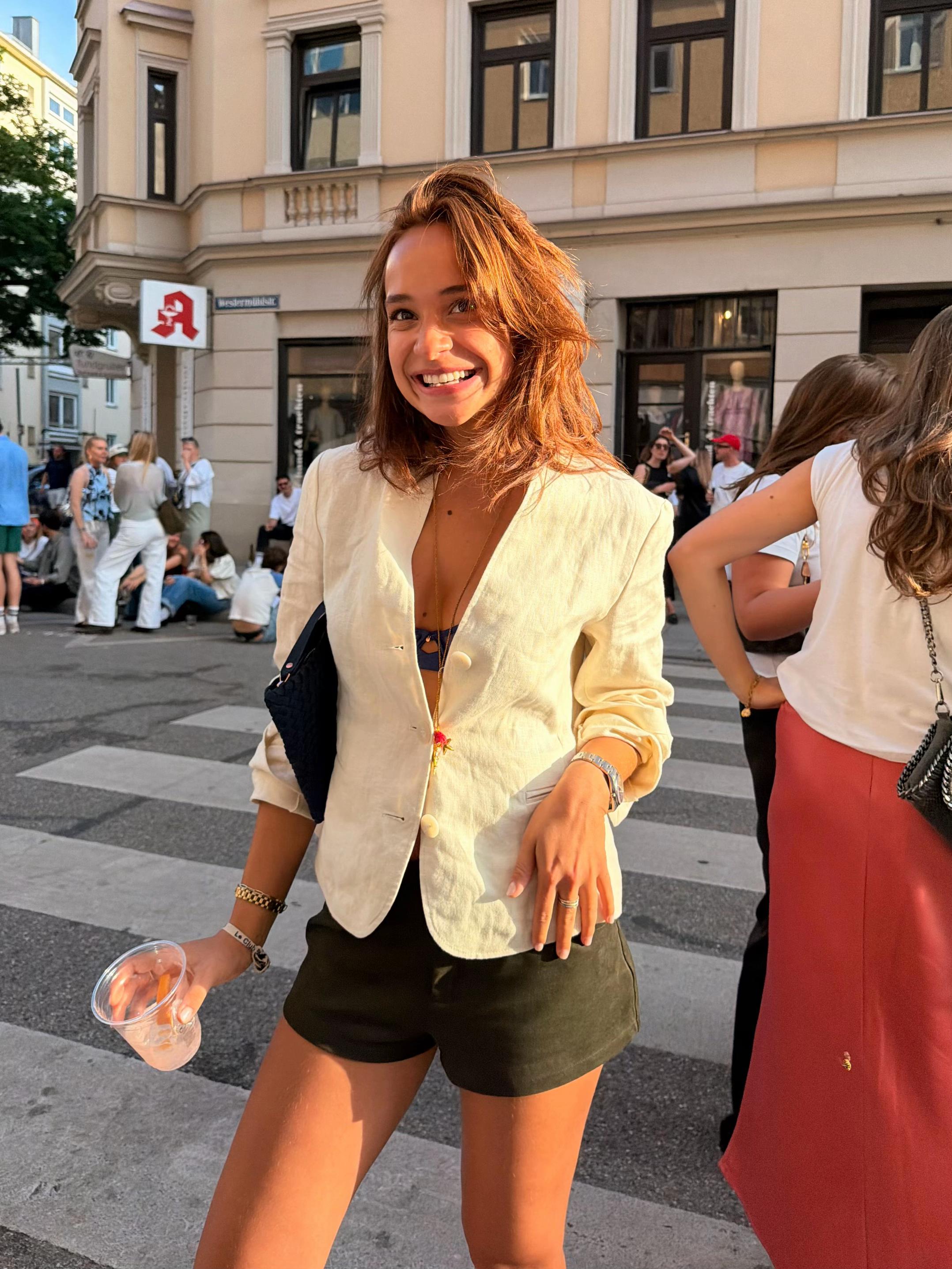 @Coco