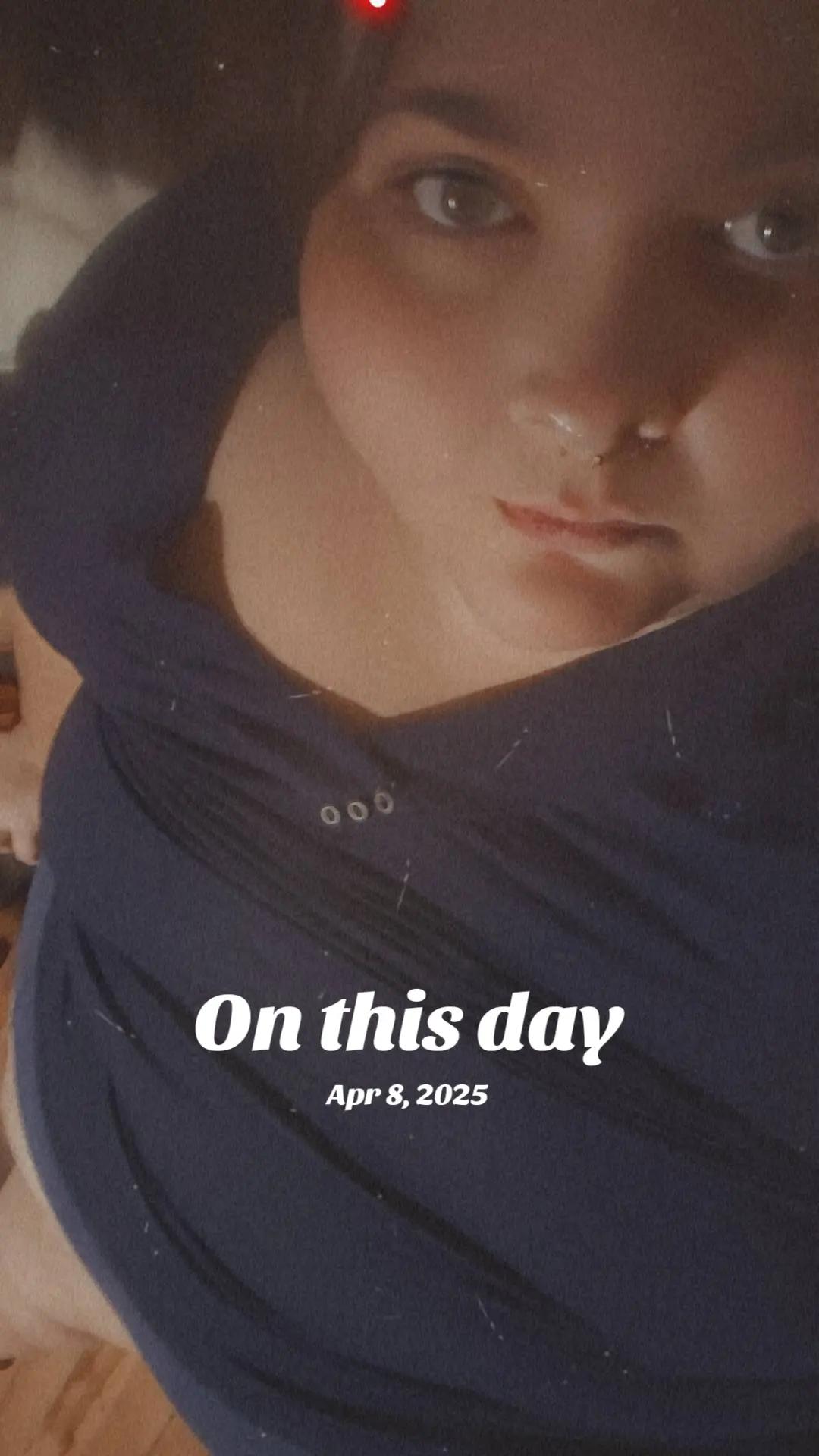 @Wolf_Queen