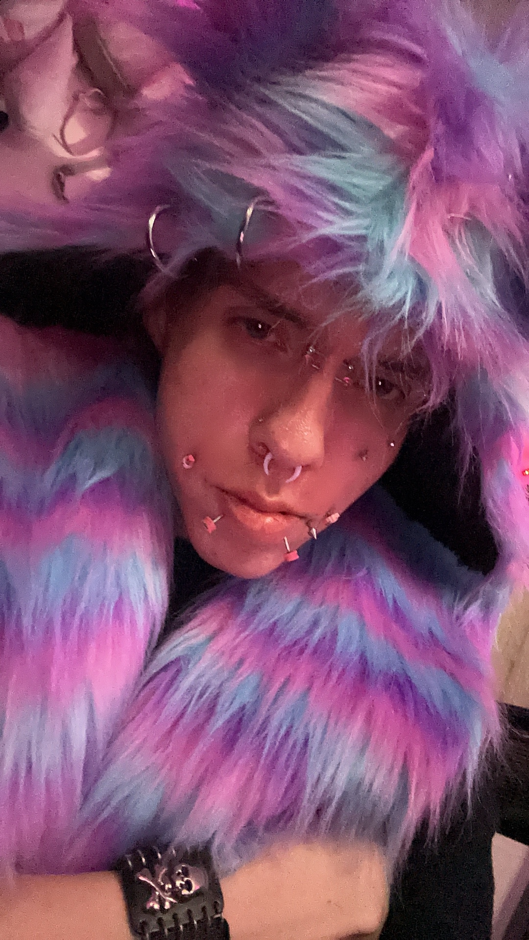 @Delululicious_