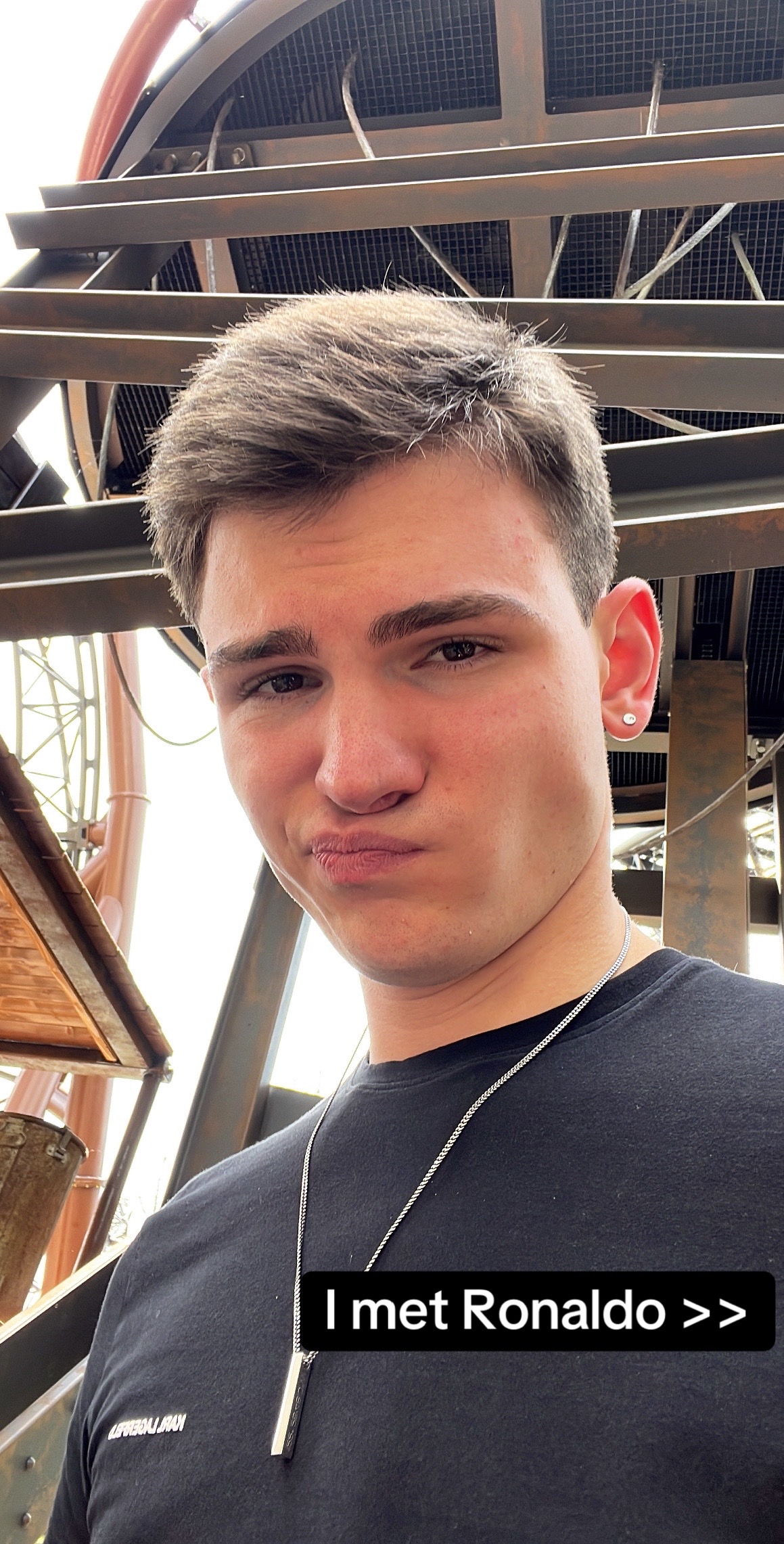 @benbw_