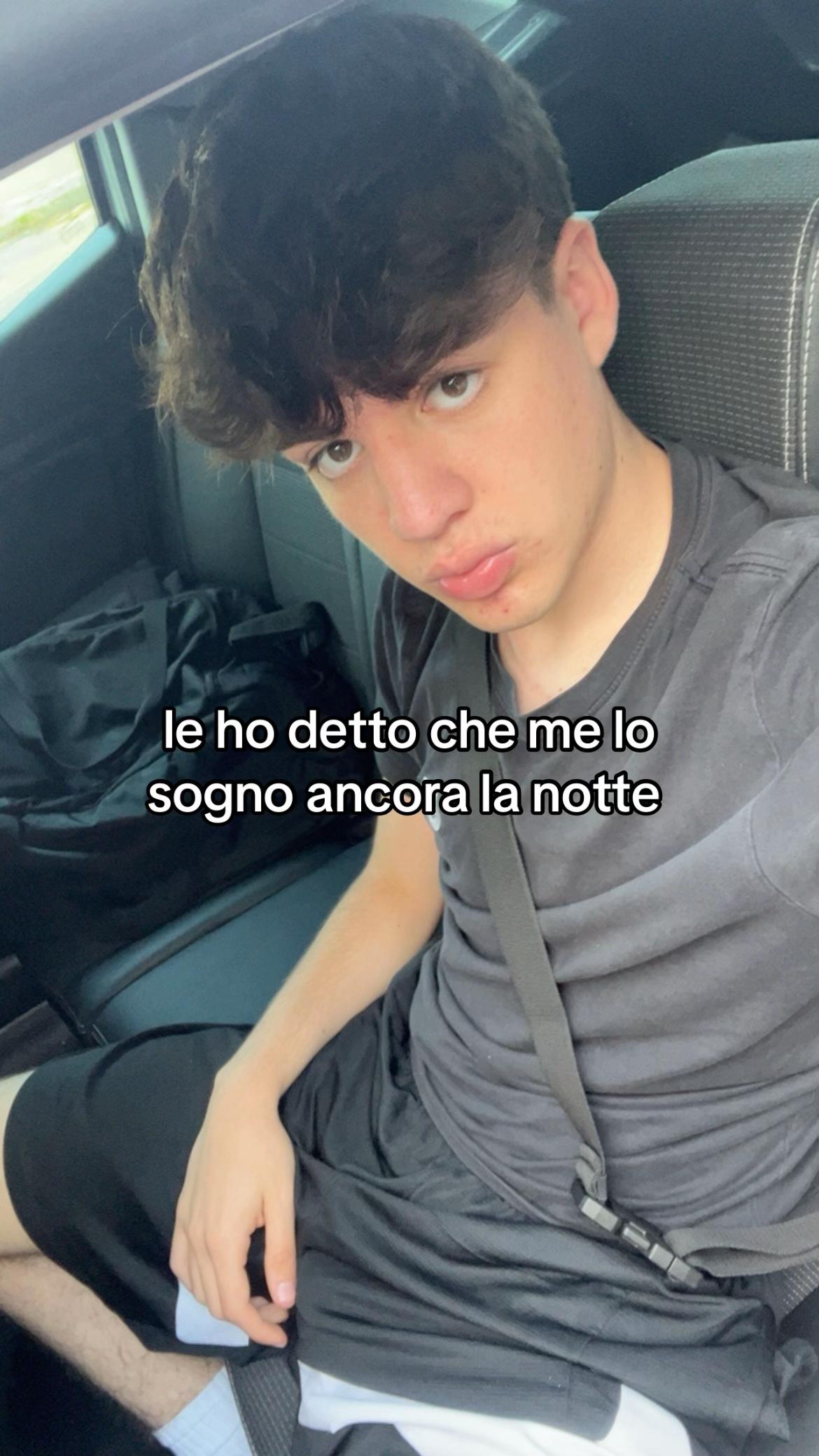 @danielll