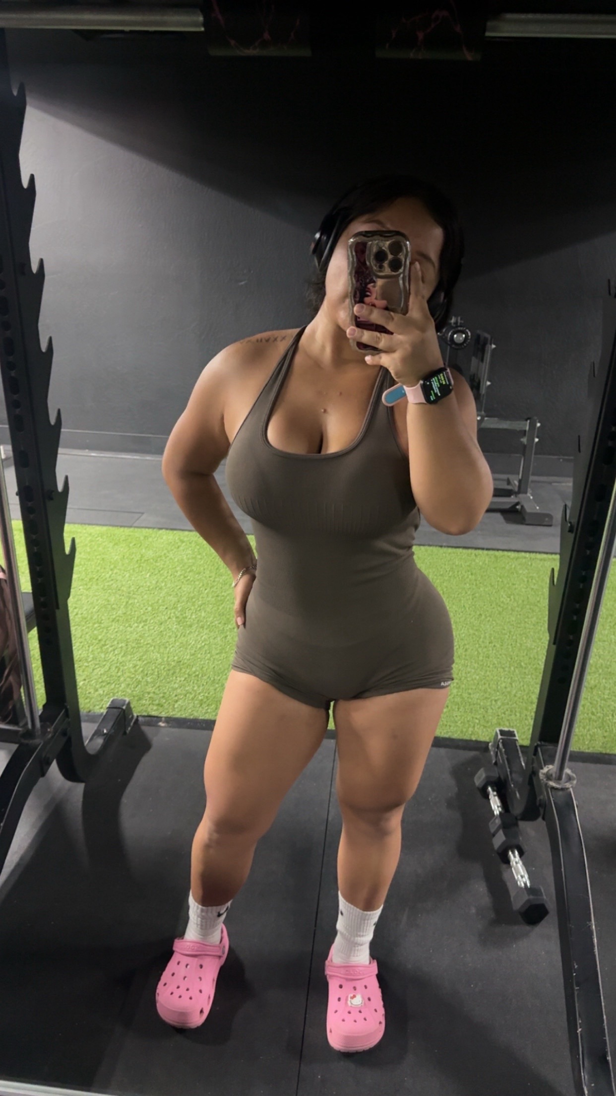 @Ysl_less