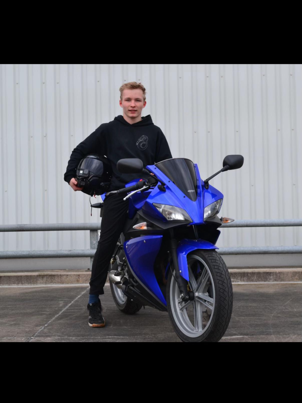 @MotoPETER