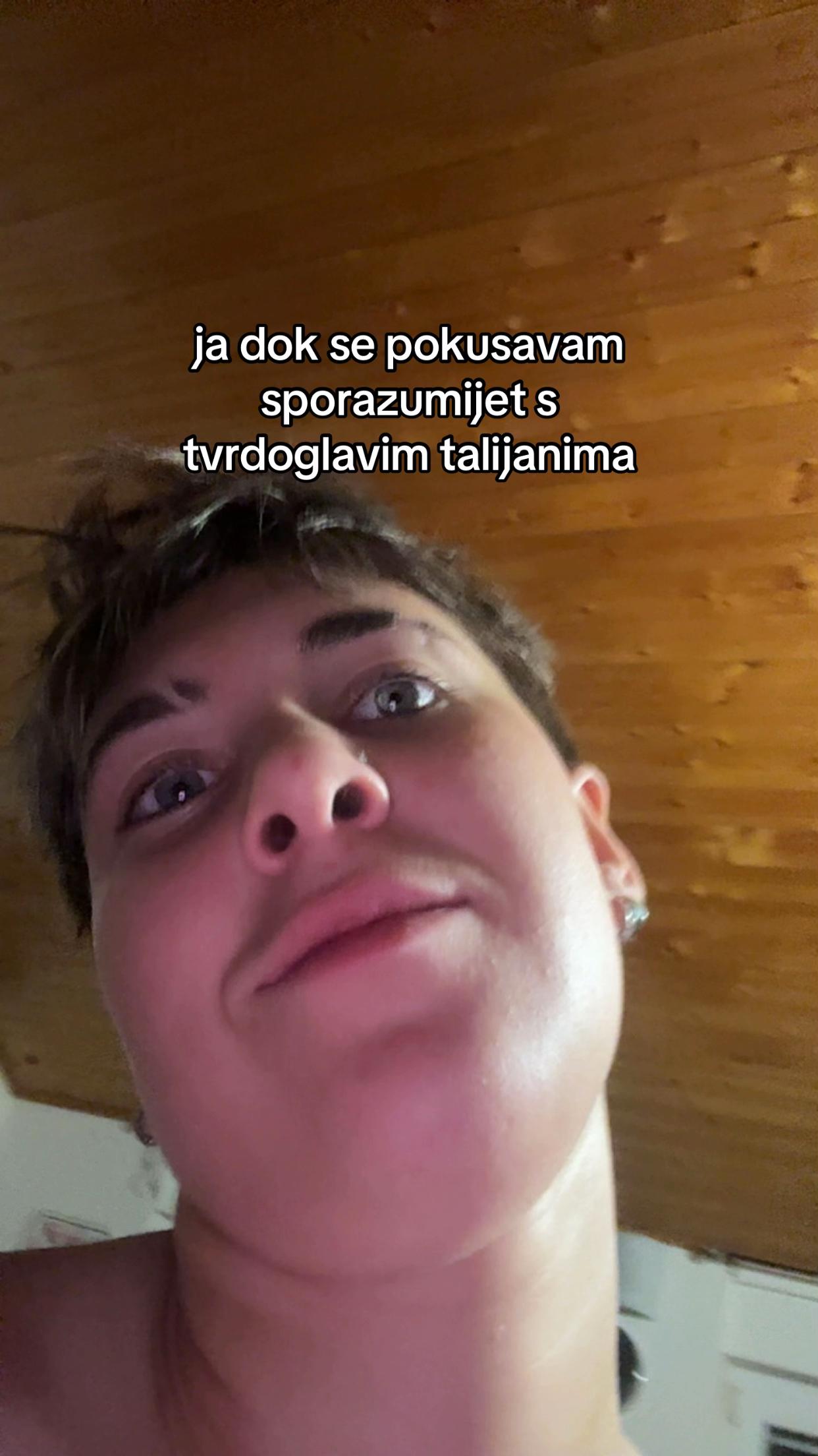 @lil dia