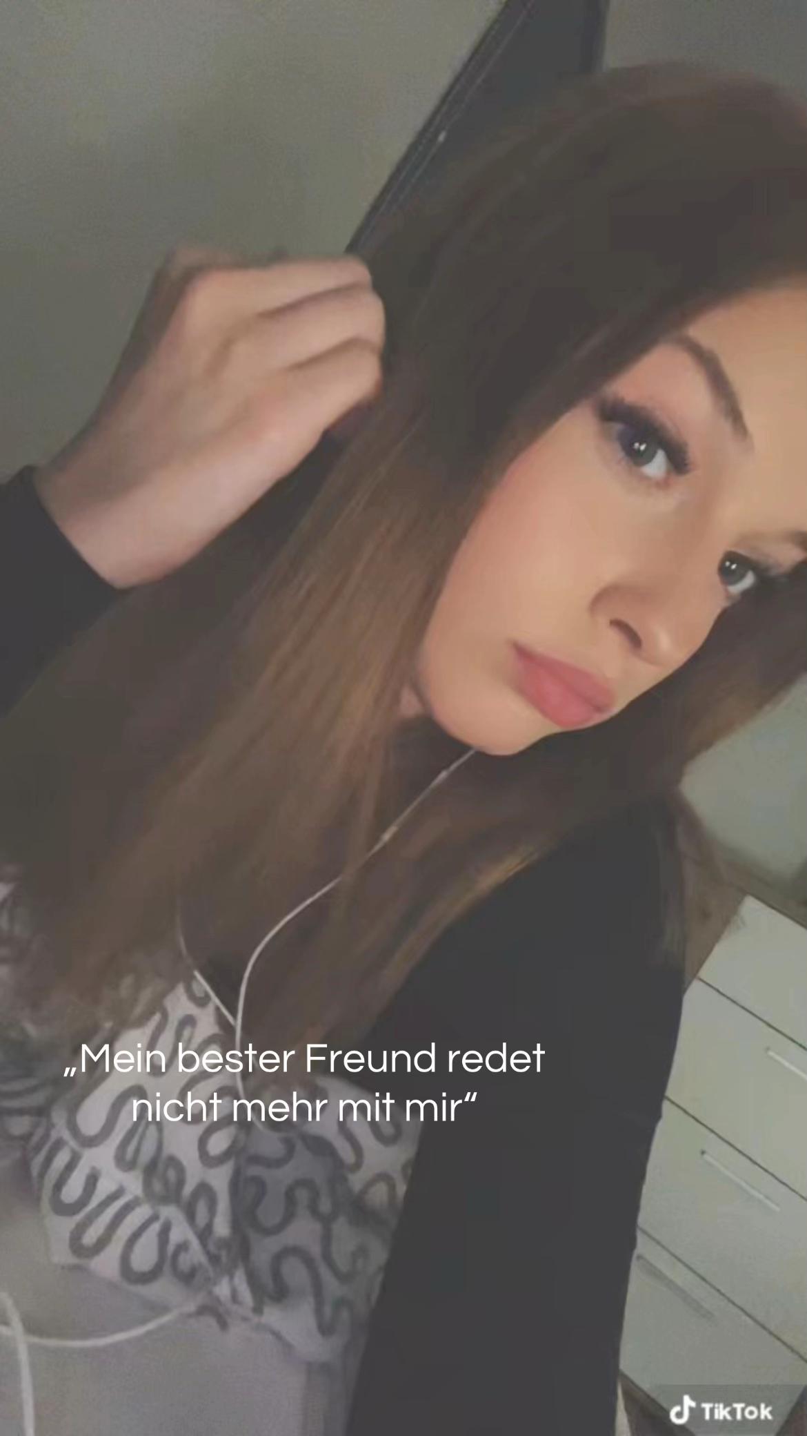 @ʟɪɴɪsᴏᴘʜɪᴇ‘💕
