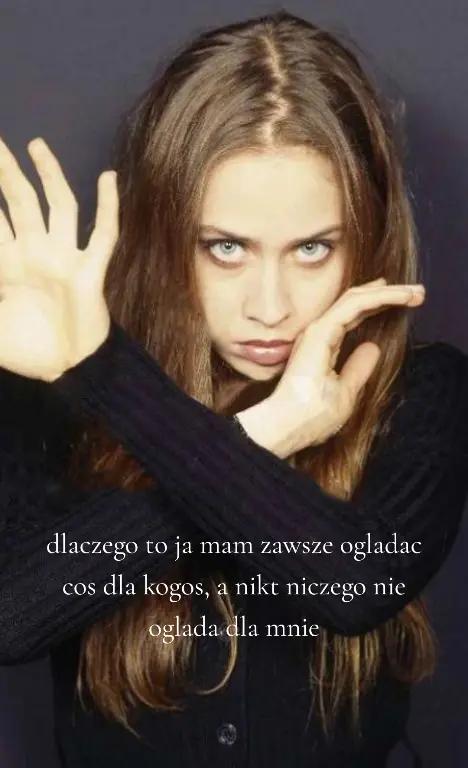 @liz🪽